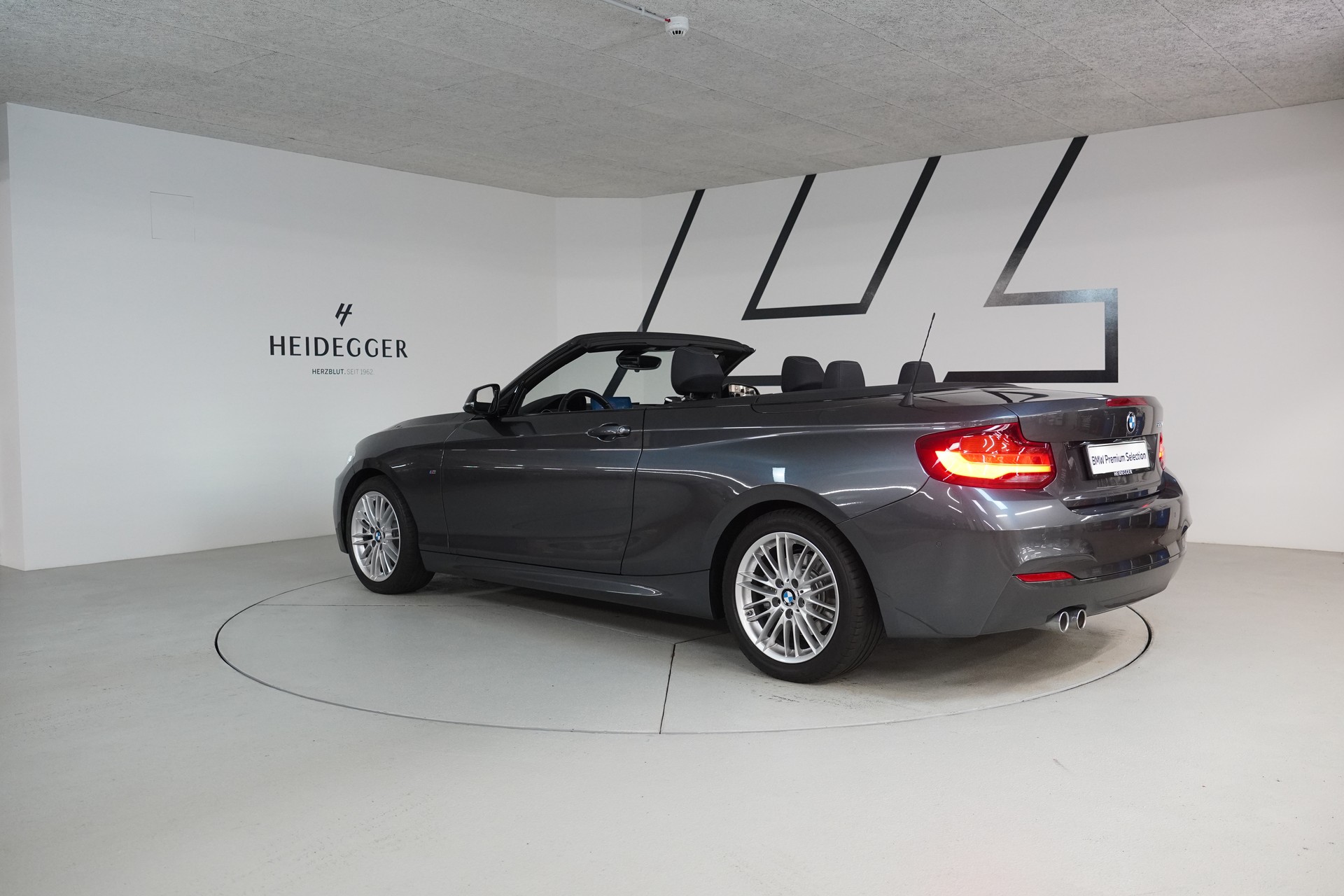BMW BMW 220i M Sport Cabrio - 15