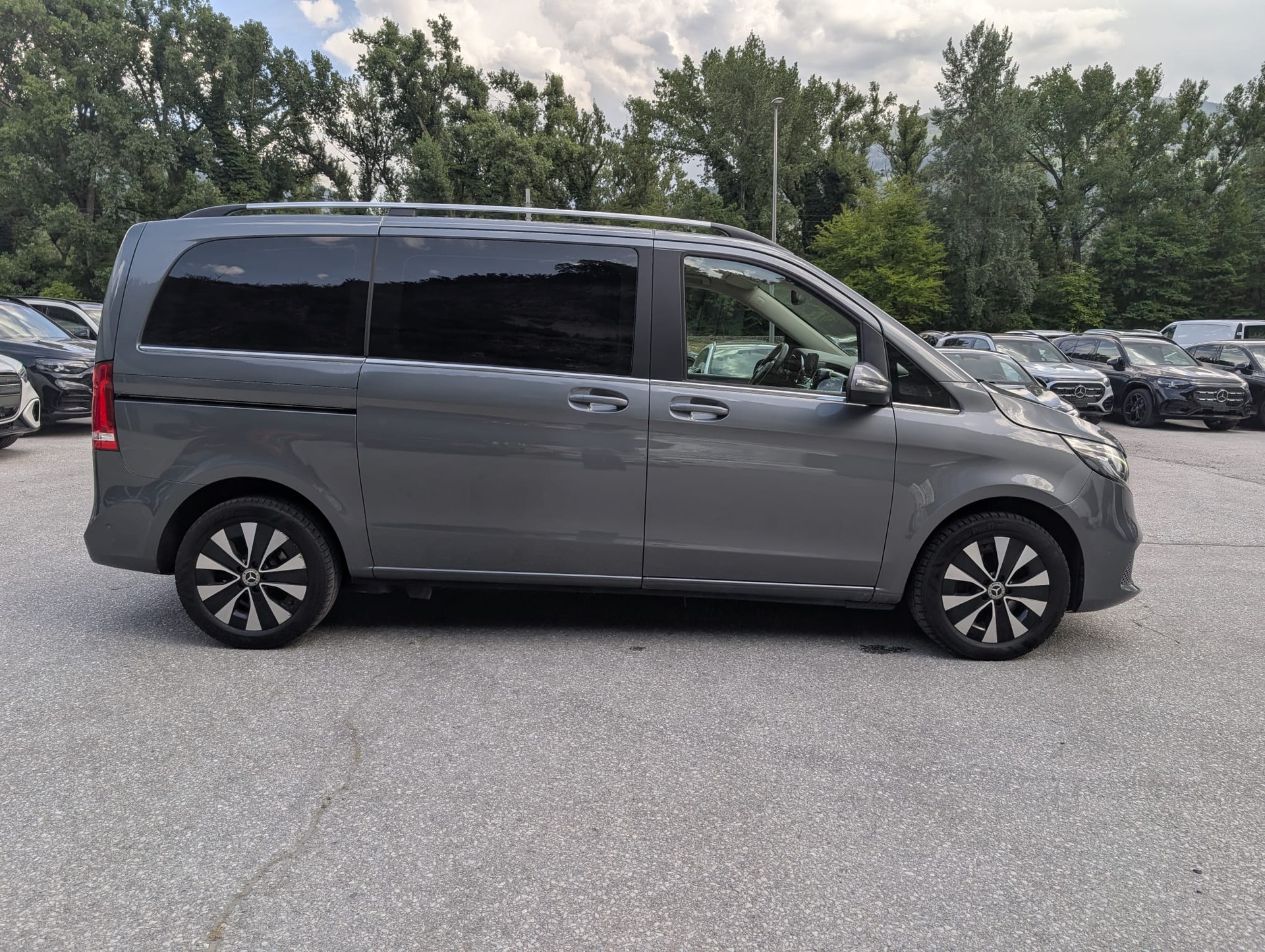 MERCEDES-BENZ V 250 d Avantgarde kurz 4matic Van - 6