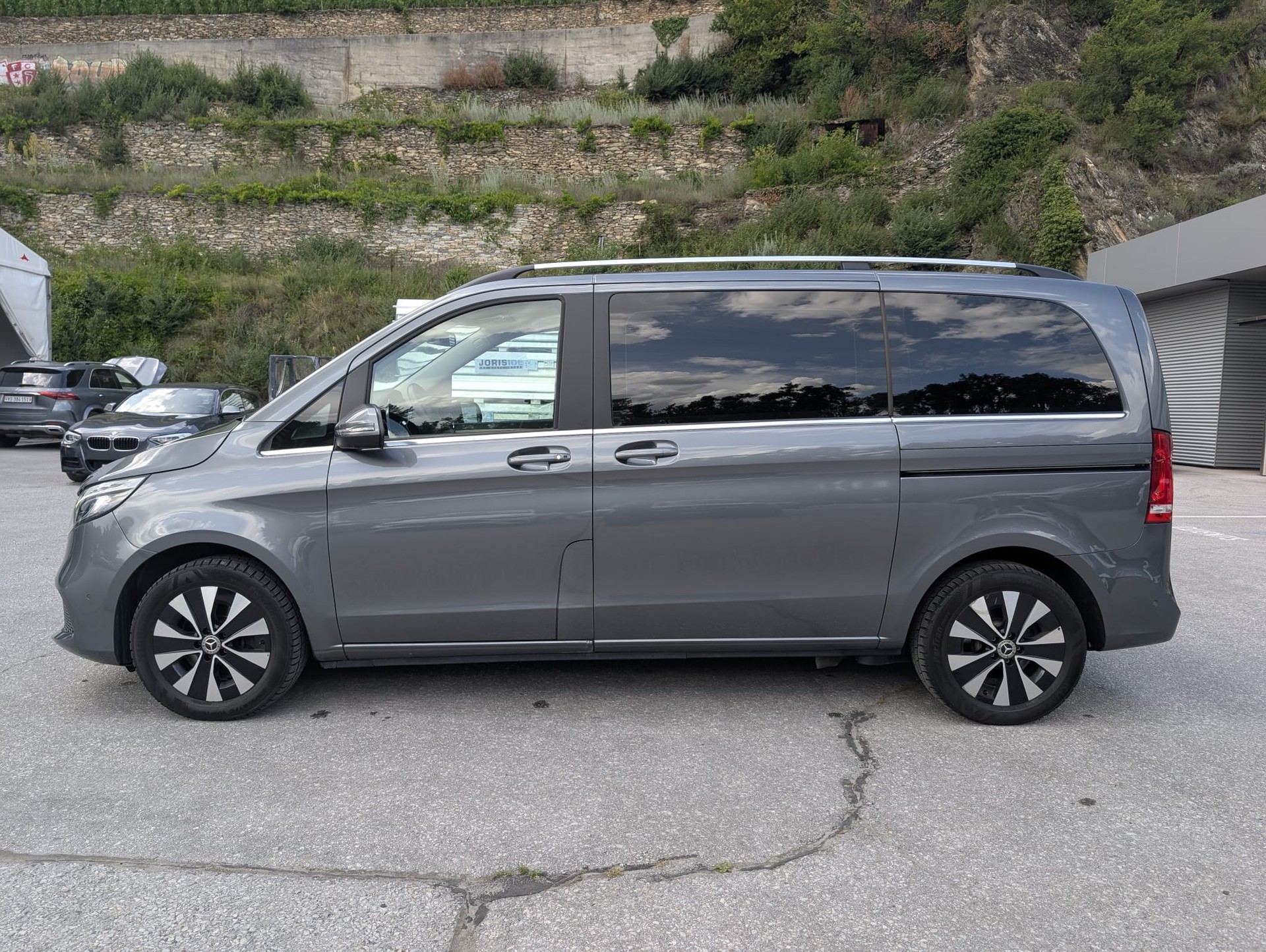 MERCEDES-BENZ V 250 d Avantgarde kurz 4matic Van - 2