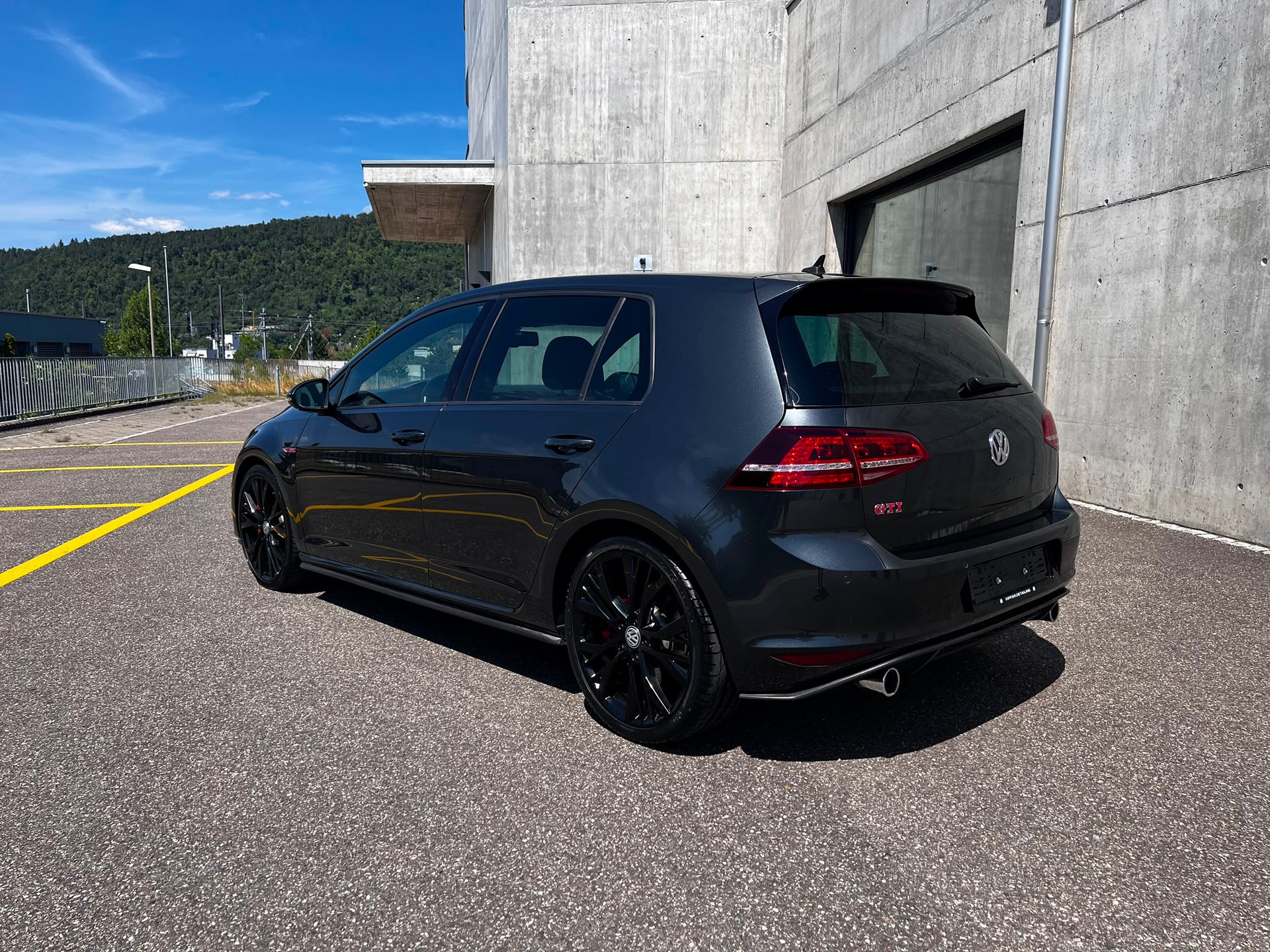 VW Golf 2.0 TSI GTI Performance DSG - 4