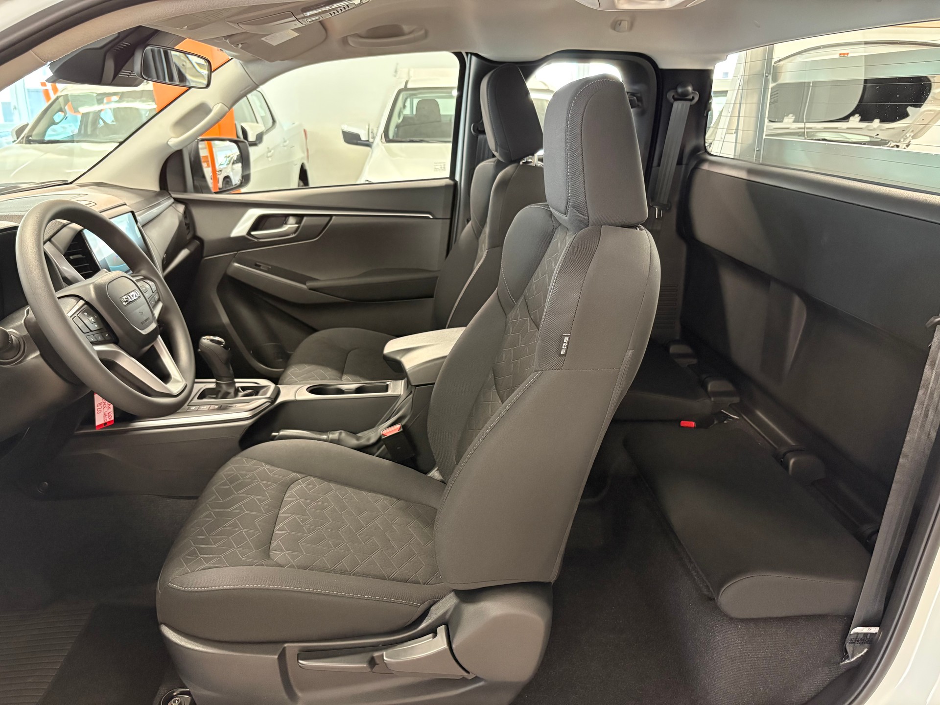 ISUZU D-MAX 1.9 SpaceCab N60BB+ 4x4 AT - 9