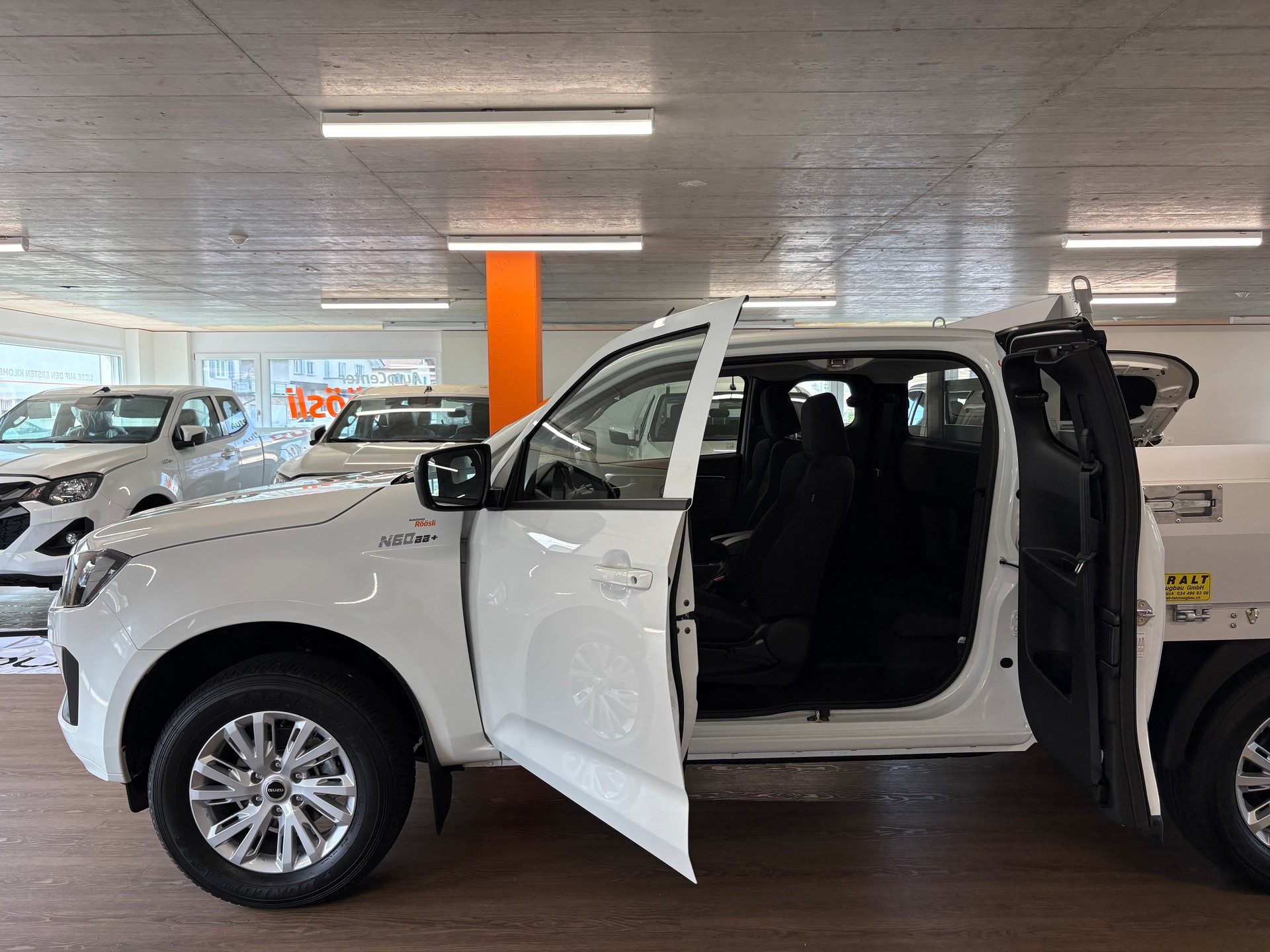 ISUZU D-MAX 1.9 SpaceCab N60BB+ 4x4 AT - 10