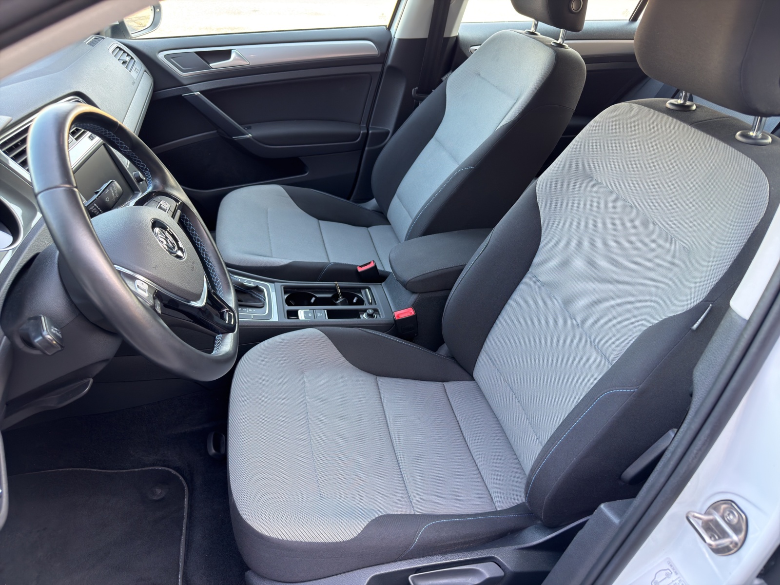VW Golf VII e - 7