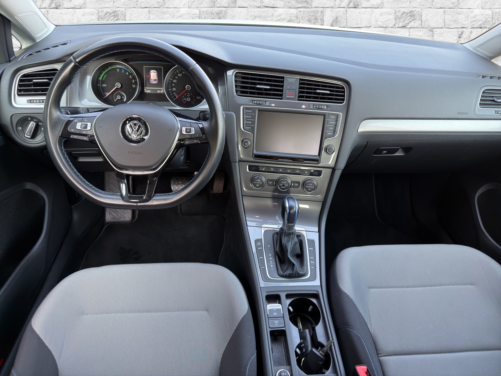 VW Golf VII e - 6