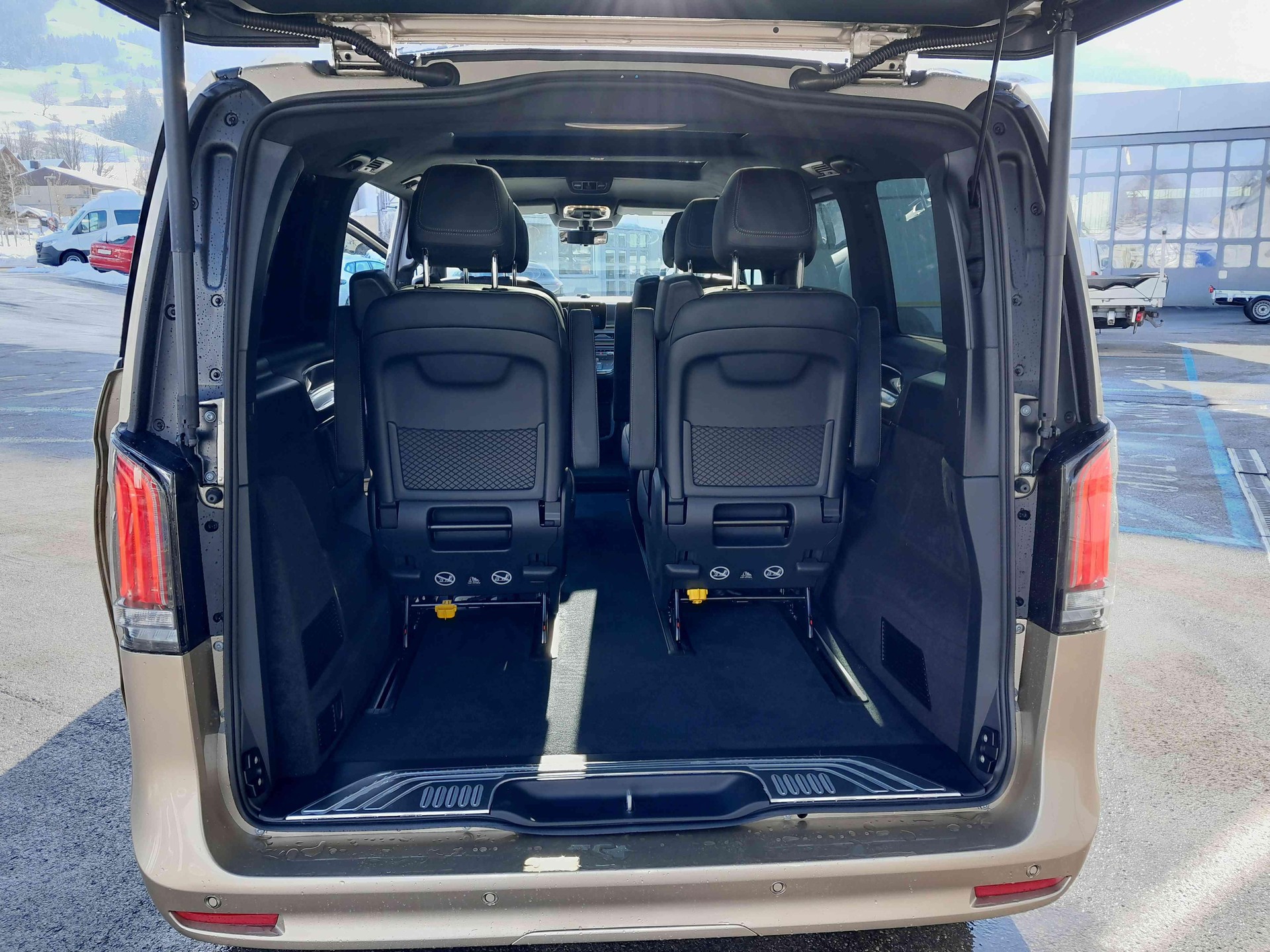 MERCEDES-BENZ V 300d Exclusive L 4x4 - 21