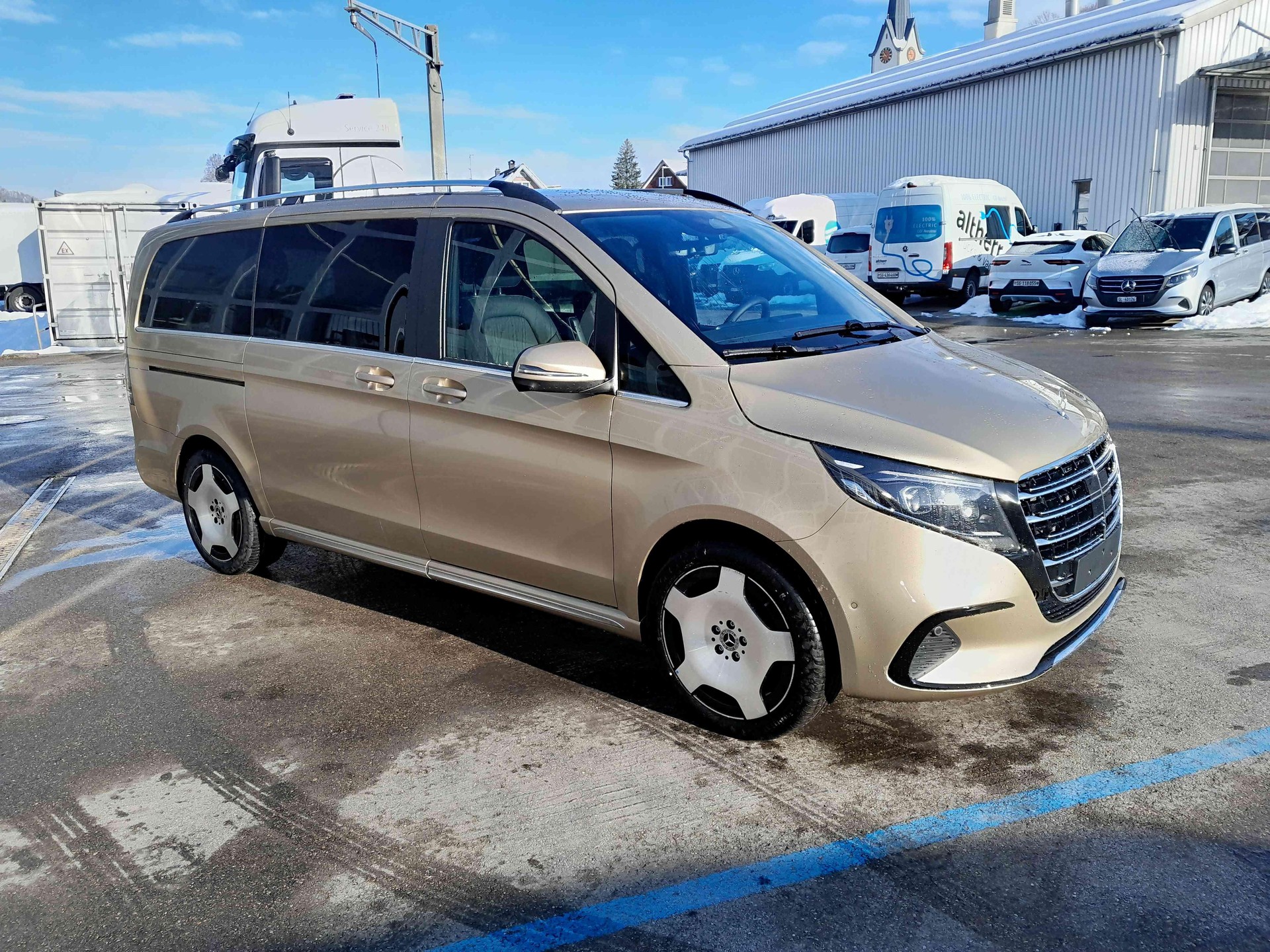 MERCEDES-BENZ V 300d Exclusive L 4x4 - 7