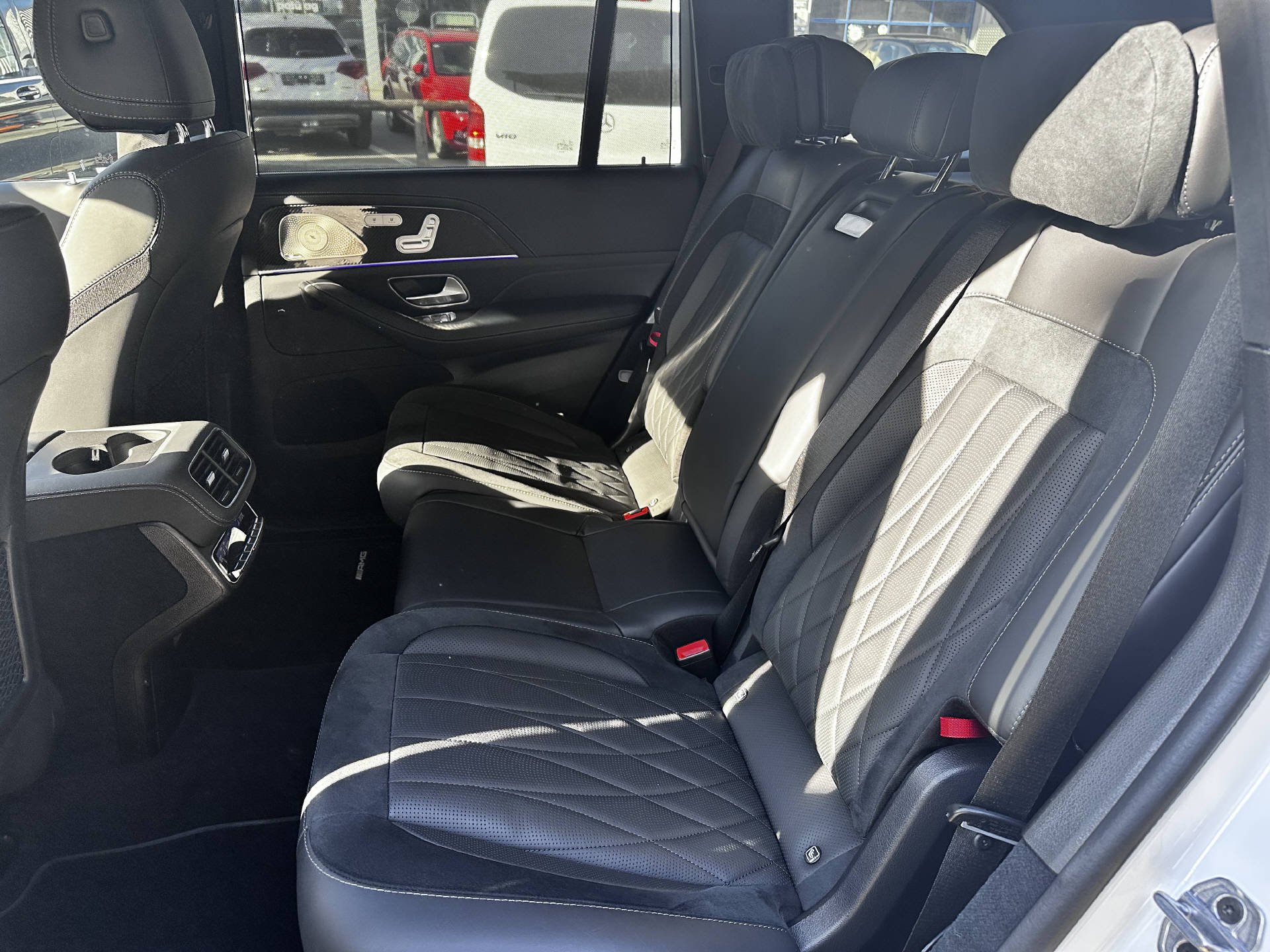 MERCEDES-BENZ GLS 63 AMG 4matic+ - 11