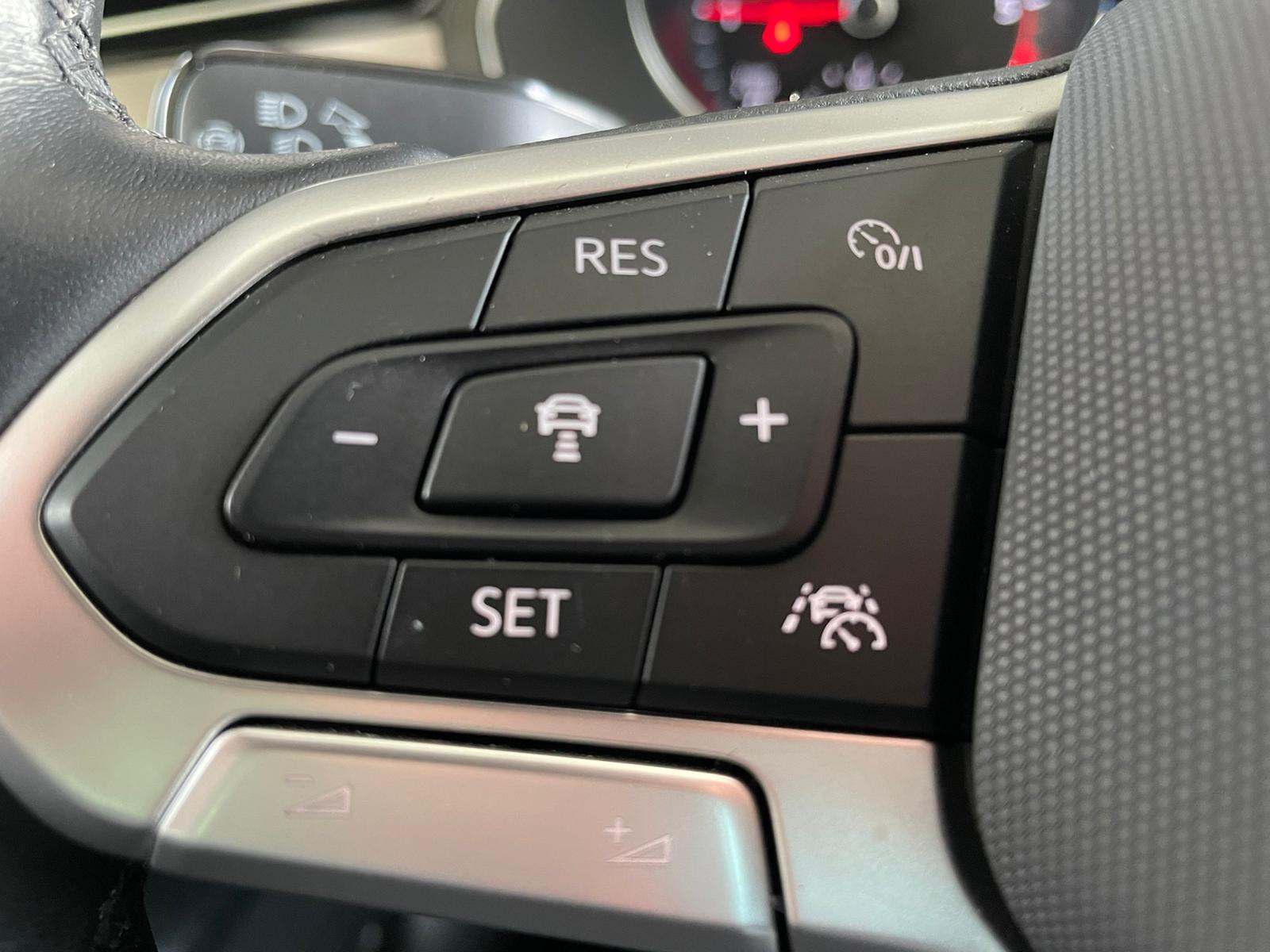 VW Passat Variant 2.0 TDI 200 Elegance DSG 4m-12