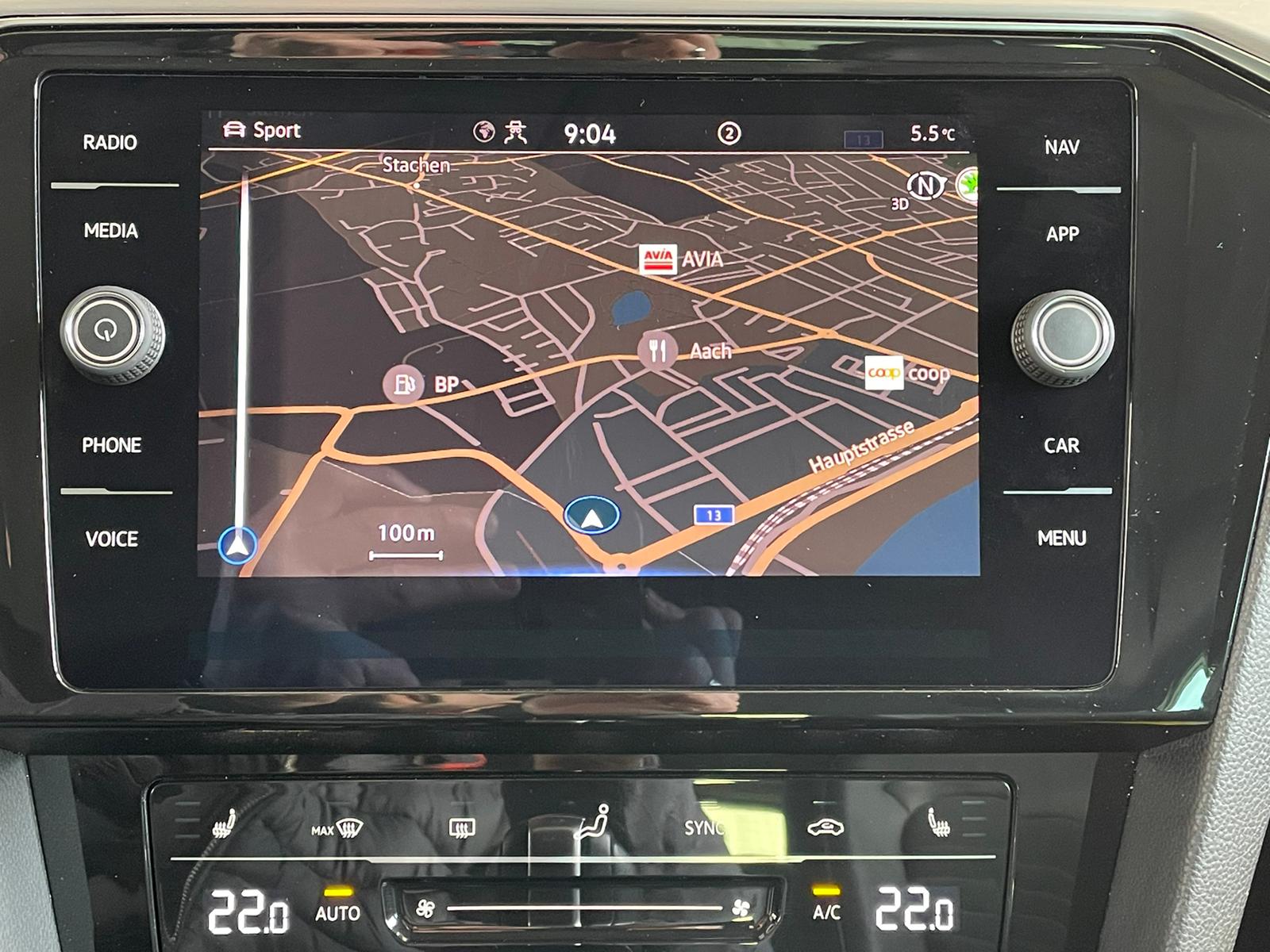 VW Passat Variant 2.0 TDI 200 Elegance DSG 4m-9