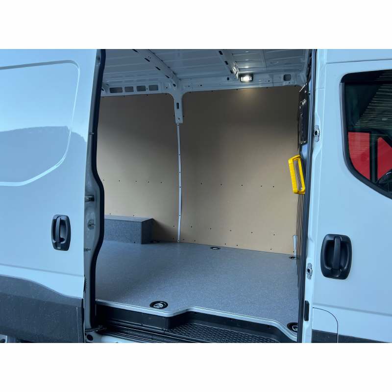 IVECO Daily 35S18HA8V Kaw.3520L H2 3.0 HPI 180 - 13