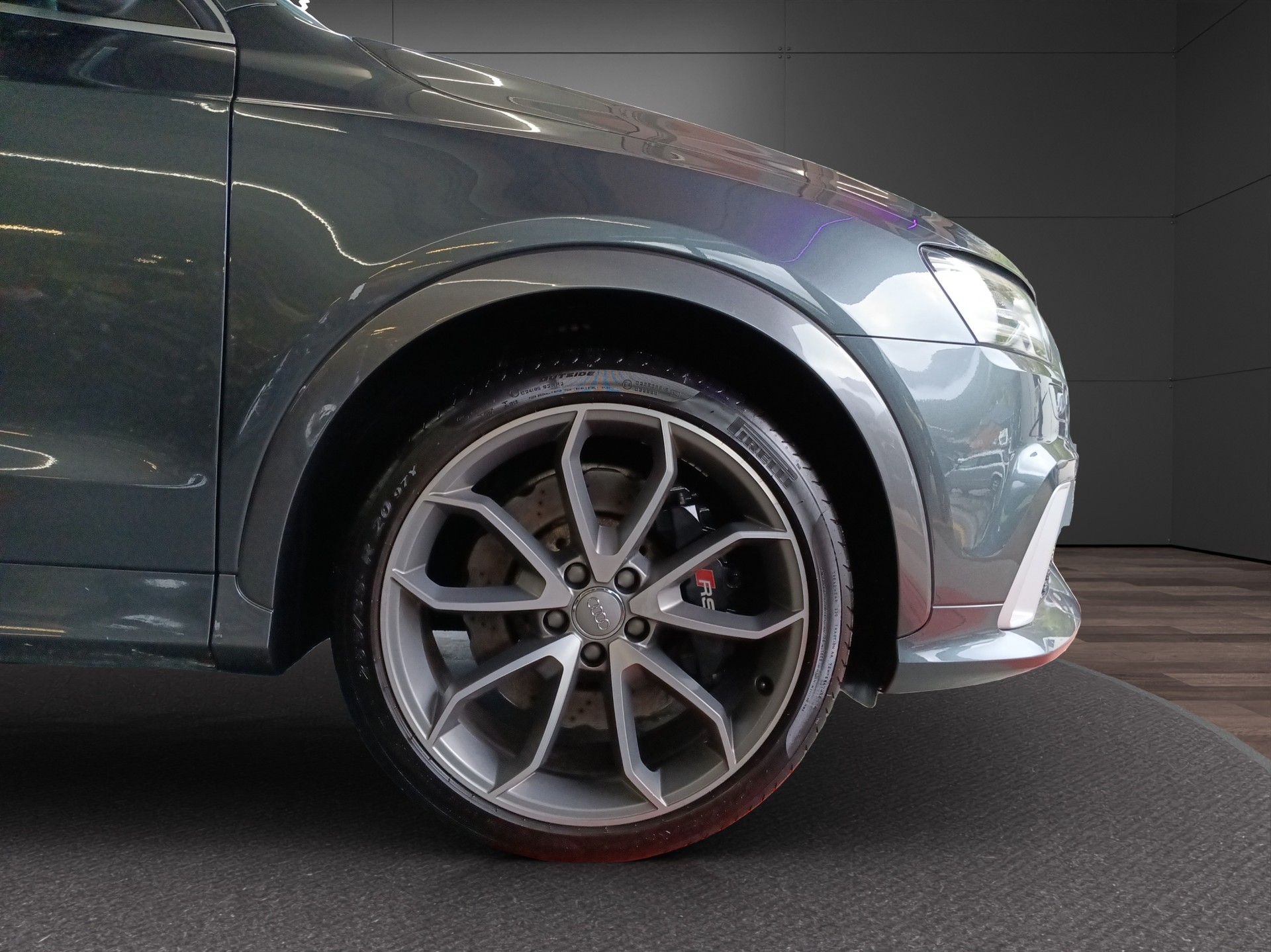 AUDI RS Q3 2.5 TFSI quattro S-tronic - 22
