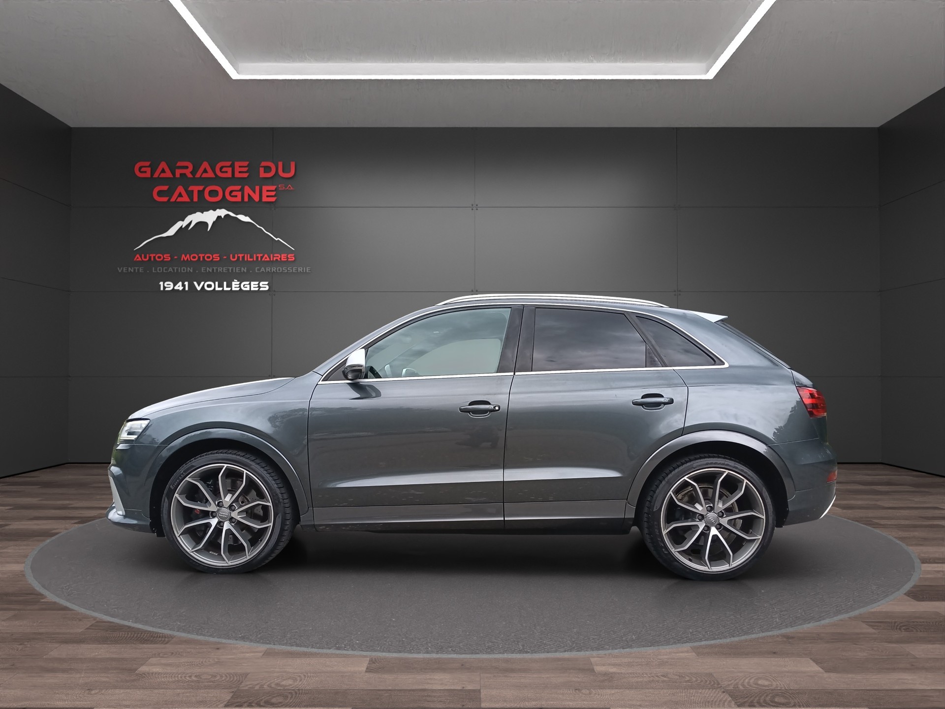 AUDI RS Q3 2.5 TFSI quattro S-tronic - 3