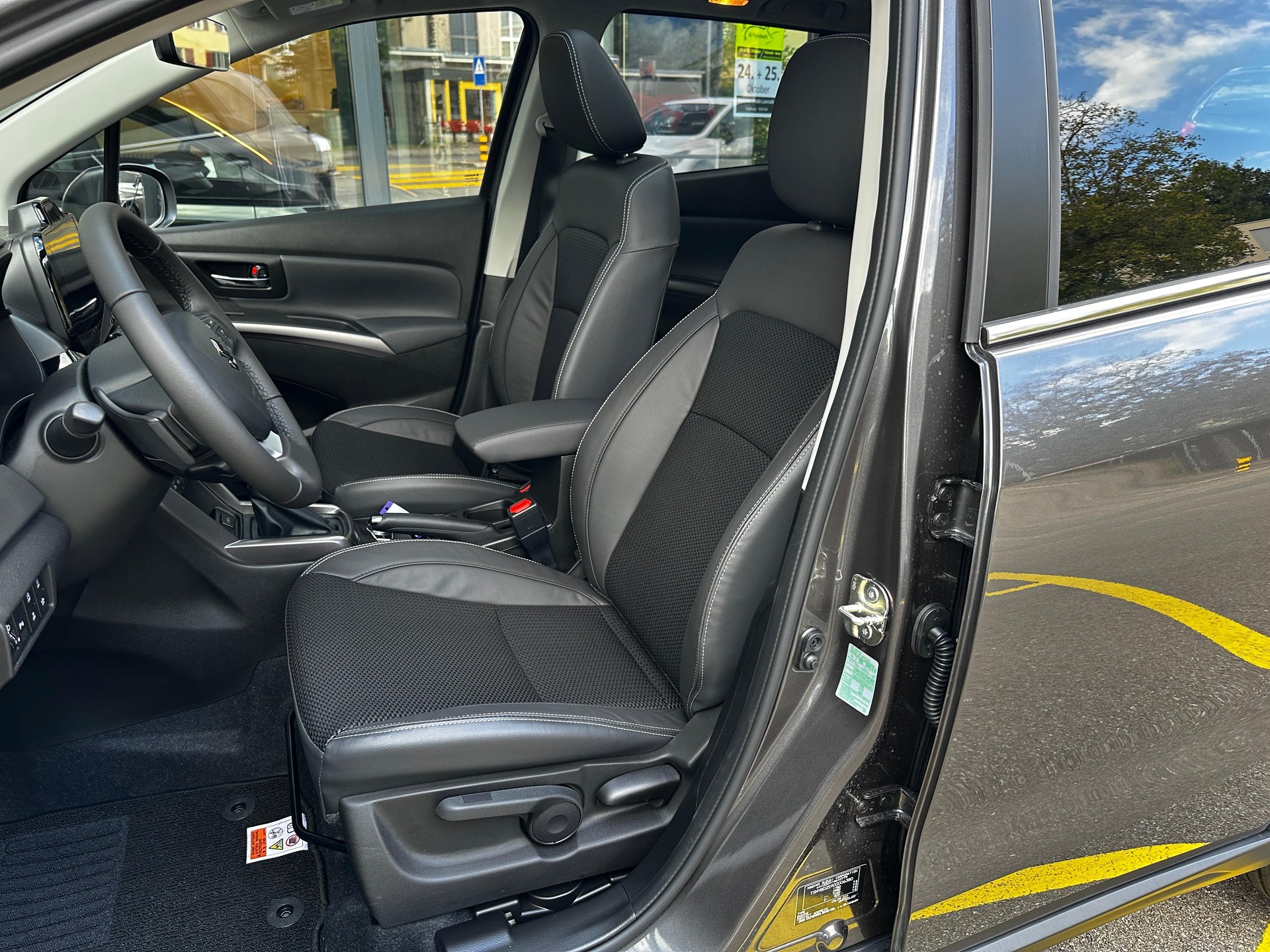 SUZUKI S-Cross 1.4 T Compact Top Hybrid 4x4 - 9