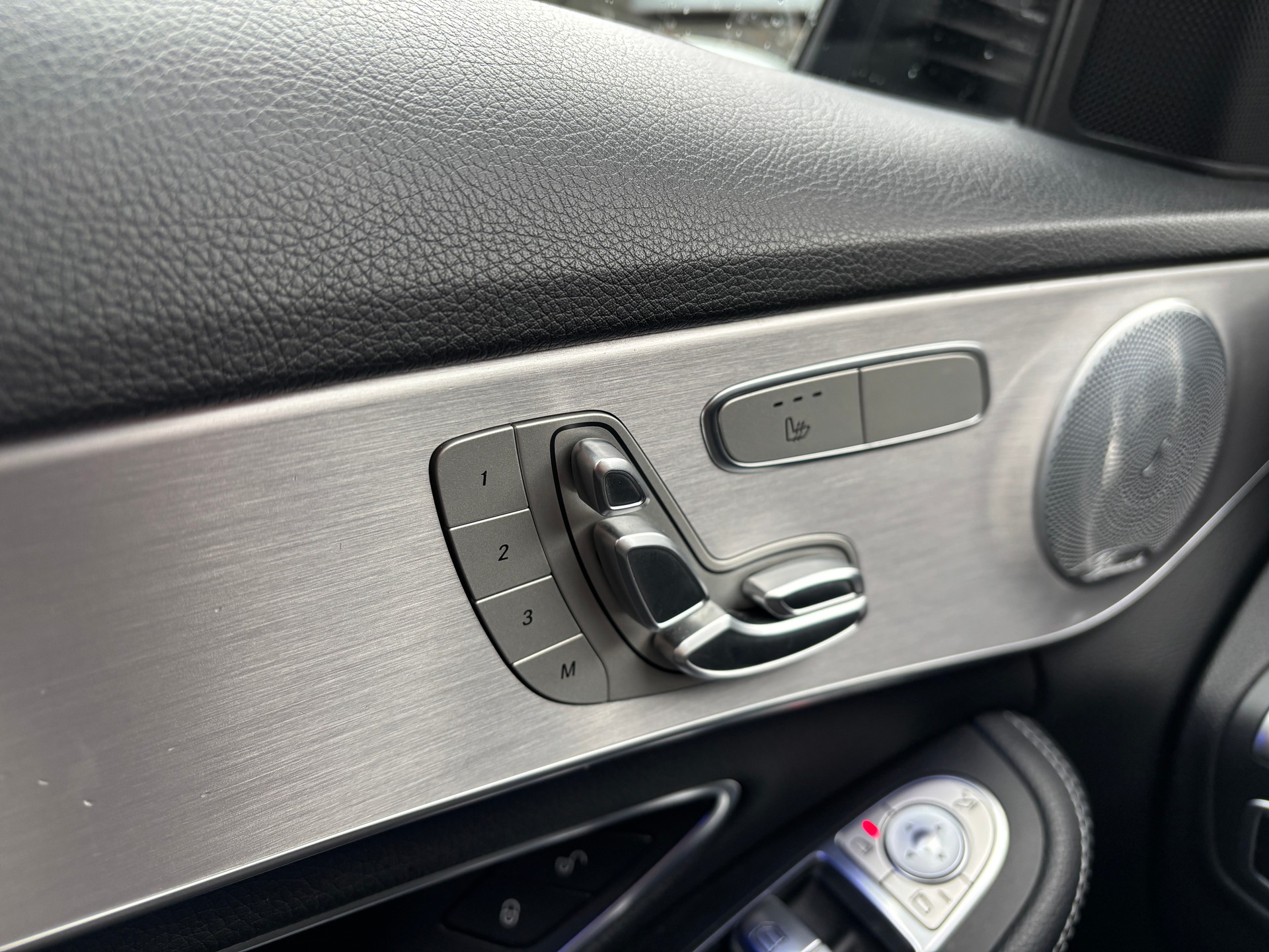 MERCEDES-BENZ C 200 Swiss Star AMG L.4M - 8