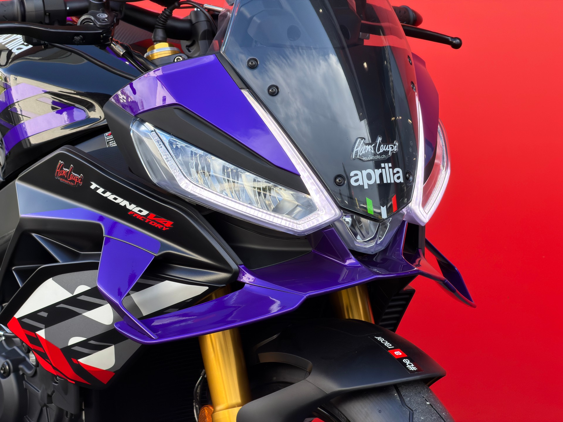 APRILIA Tuono V4 1100 E5+ Factory - 2