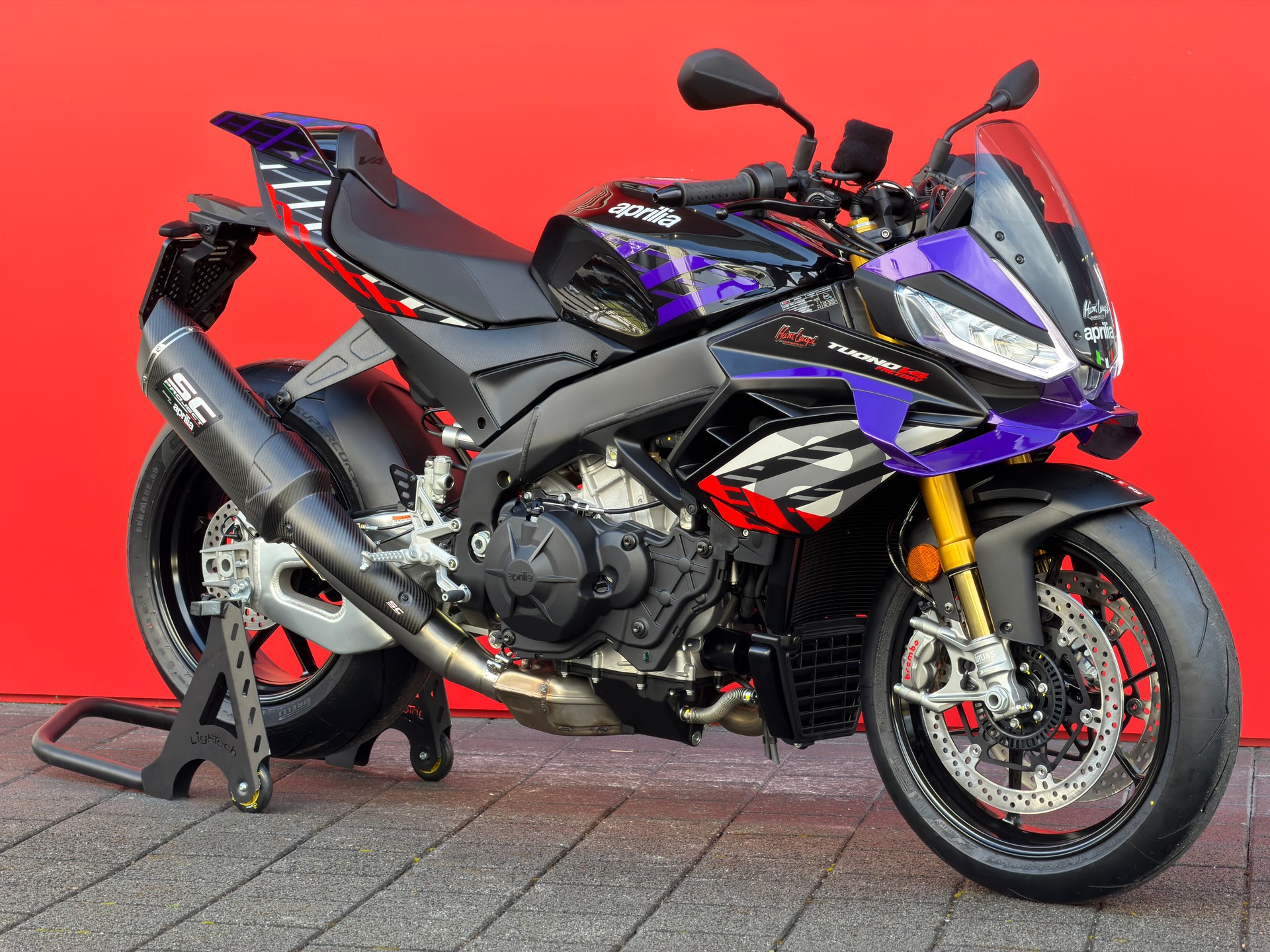 APRILIA Tuono V4 1100 E5+ Factory - 1