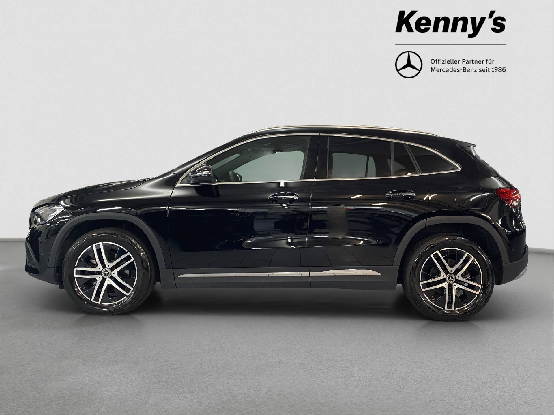 MERCEDES-BENZ GLA 200 Progressive 4MATIC - 3