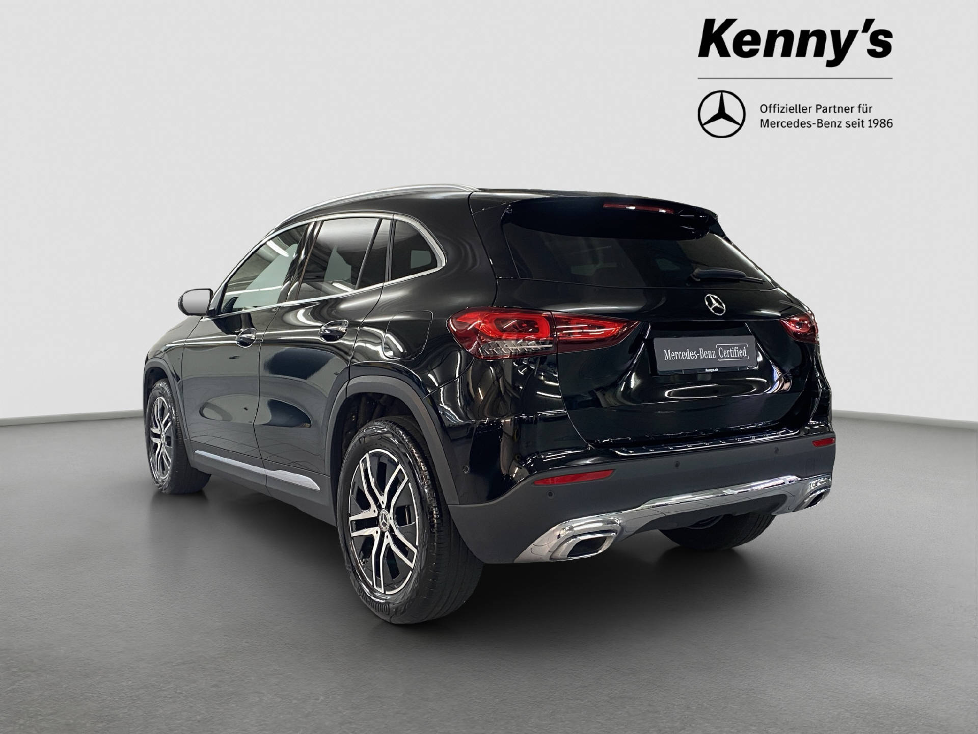 MERCEDES-BENZ GLA 200 Progressive 4MATIC - 4