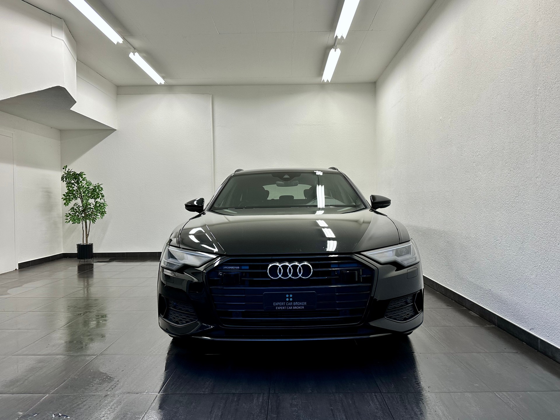 AUDI A6 Avant 45 TFSI Sport S-tronic quattro - 4