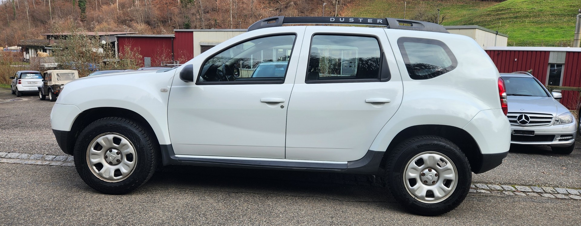 DACIA Duster 1.6 Lauréate 4x4 - 4