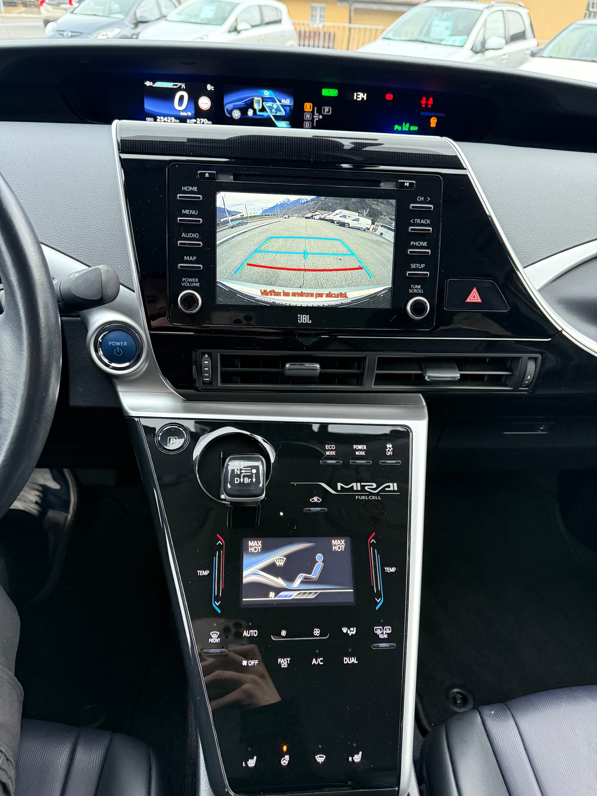 TOYOTA Mirai Fuel cell Premium - 13