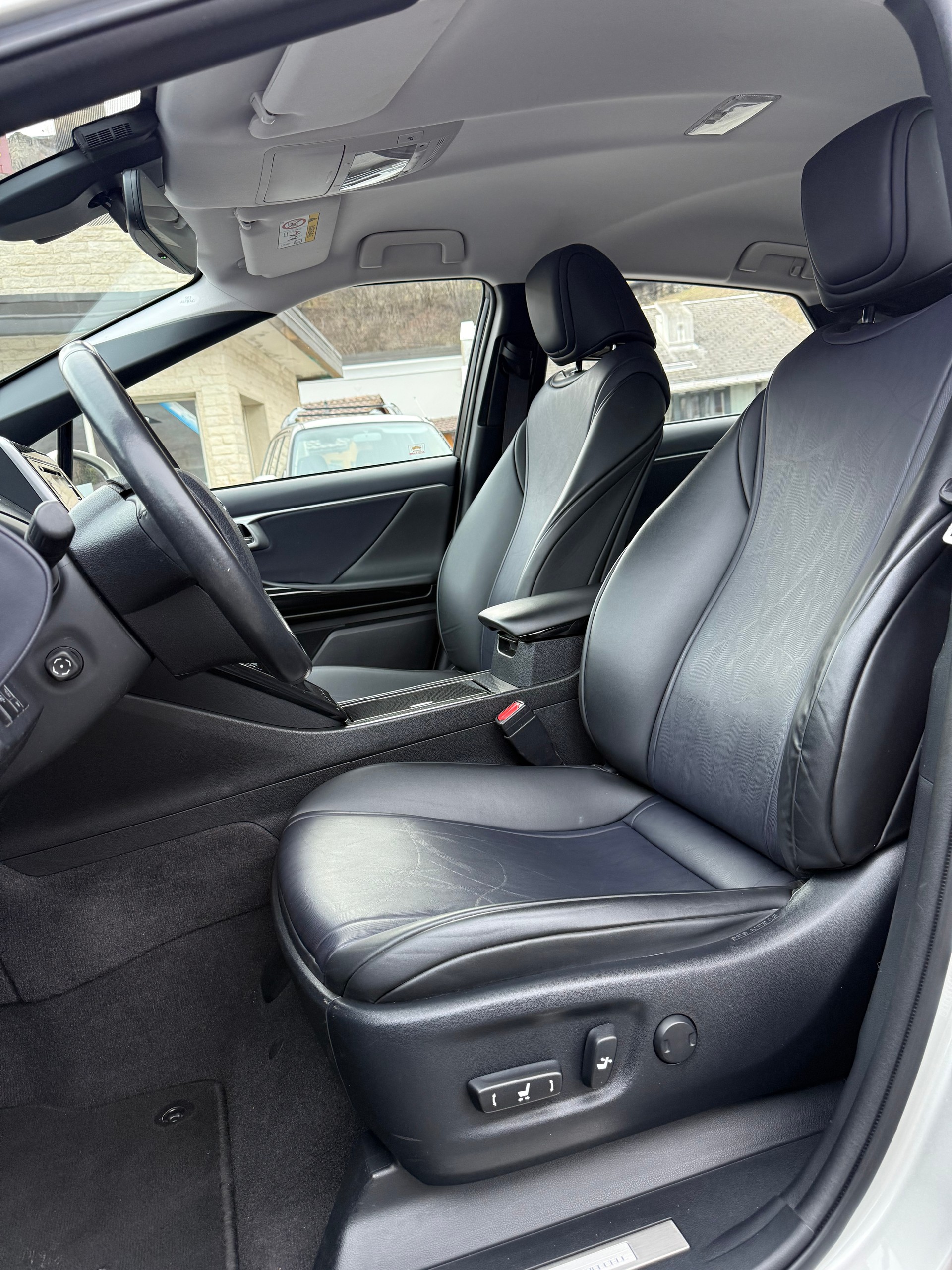 TOYOTA Mirai Fuel cell Premium - 14