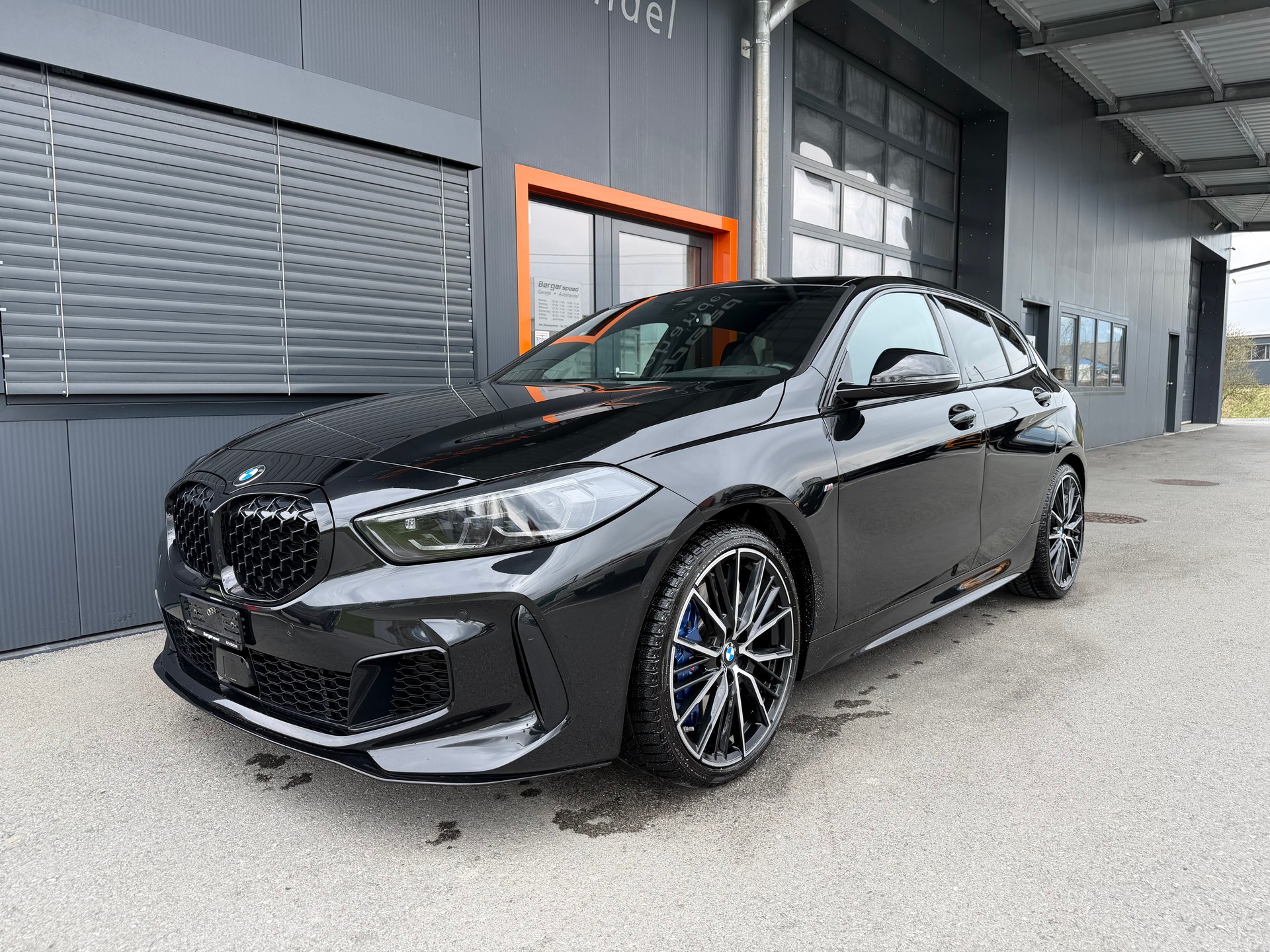 BMW M135i xDrive Steptronic