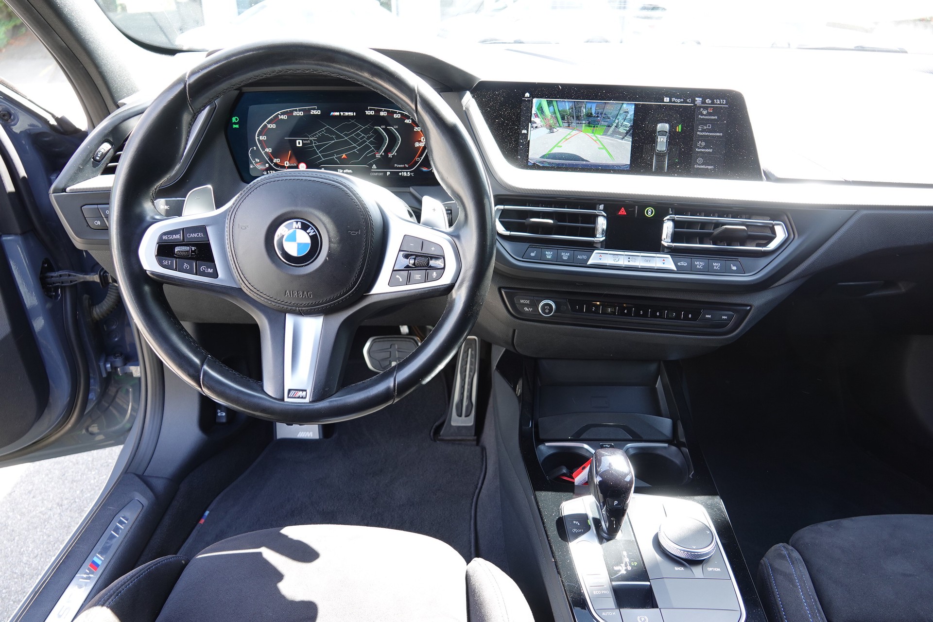 BMW M135i xDrive - 10