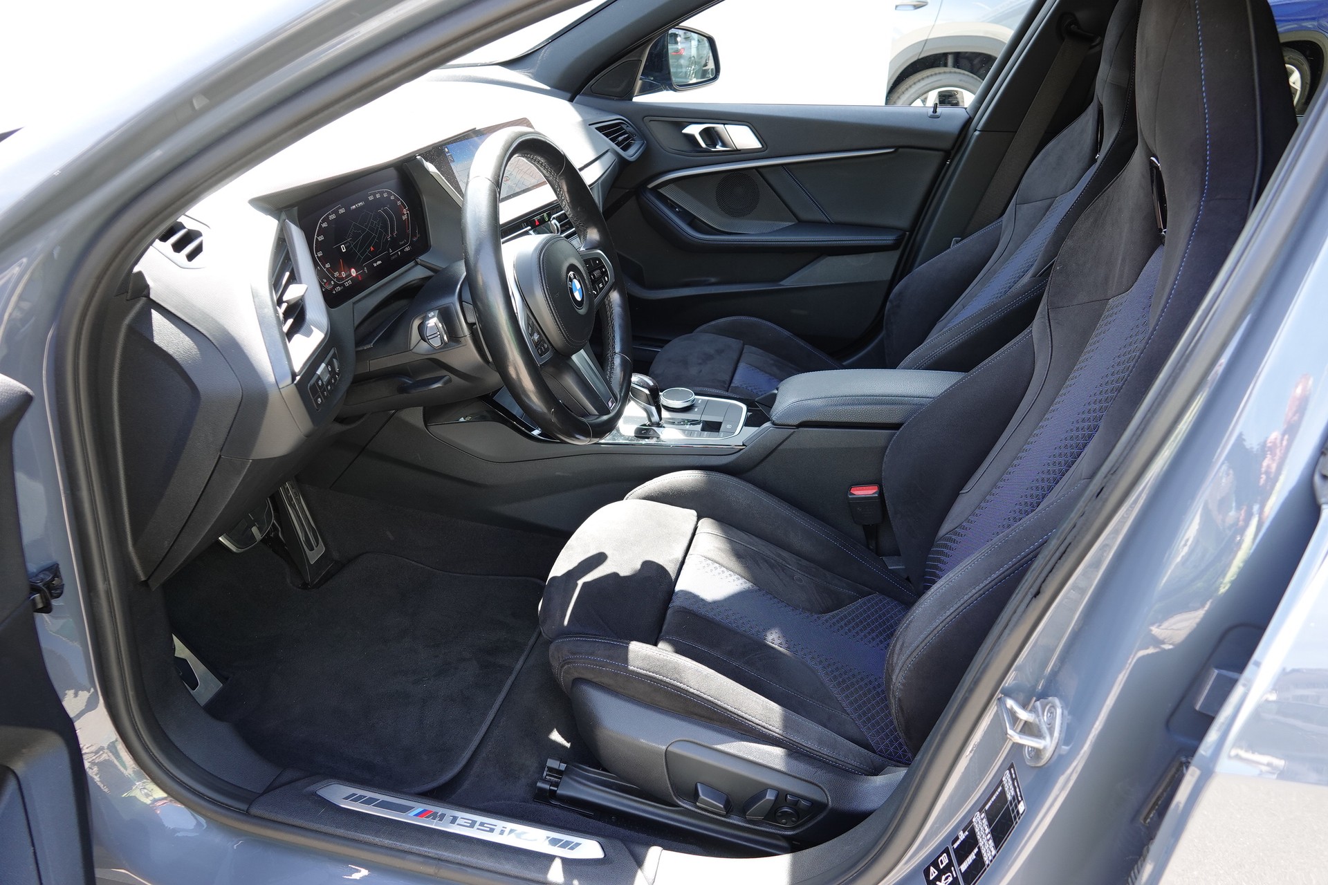 BMW M135i xDrive - 13