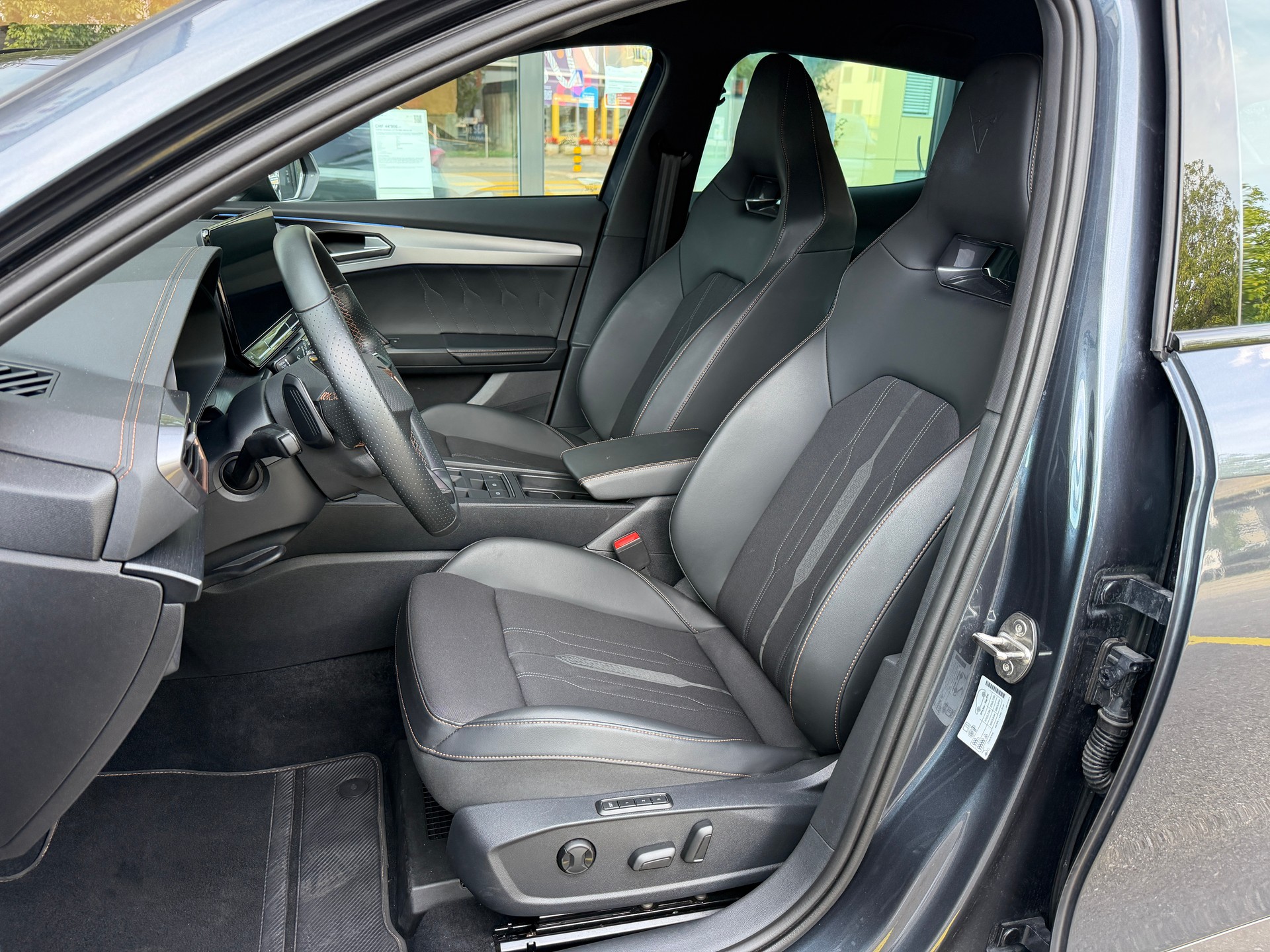 CUPRA Formentor 2.0TSI VZ 4Drive DSG - 9