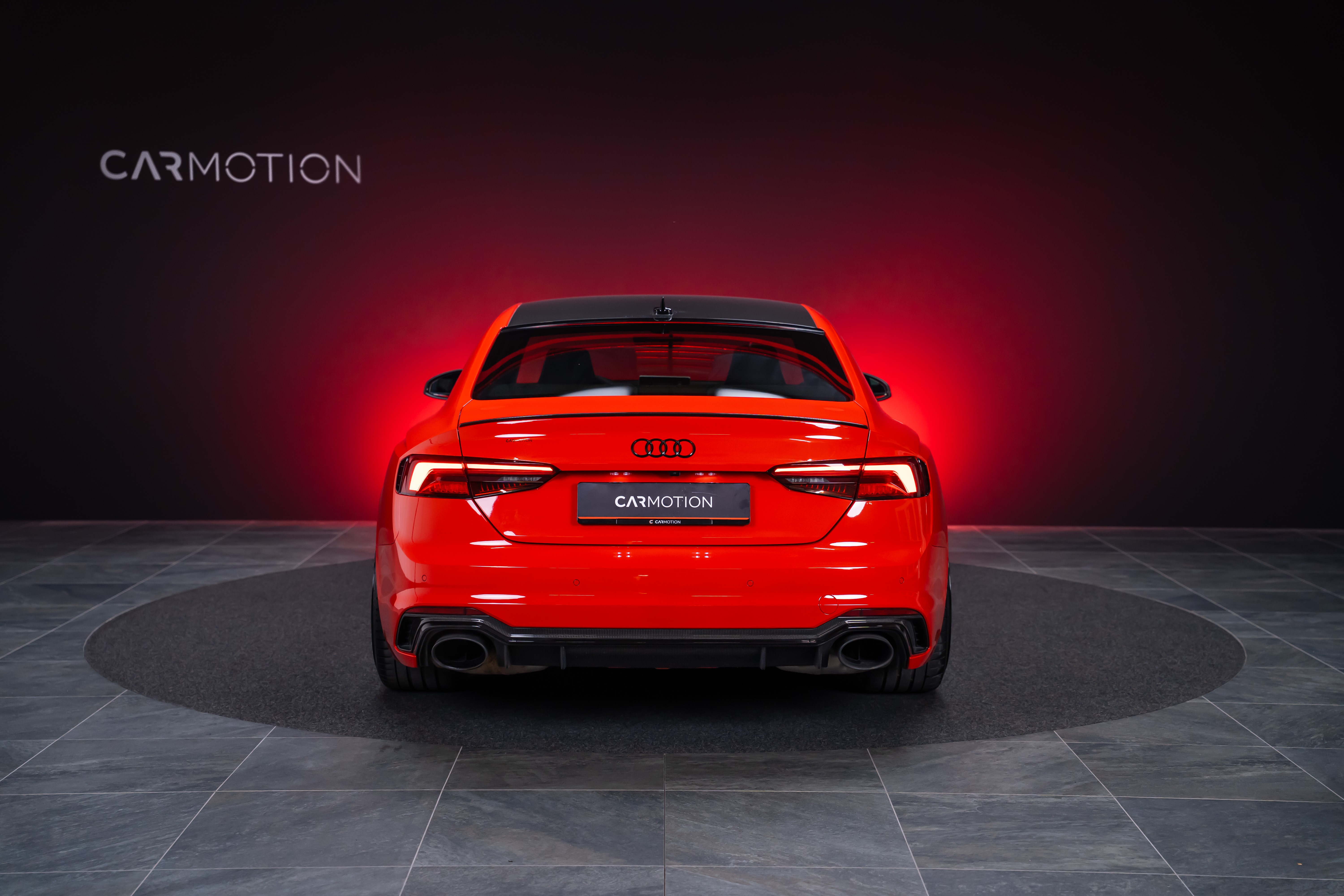 RS5 Coupé 2.9 V6 TFSI quattro T-Tronic / Carbon Paket / Alcantara-Lenkrad / Bang&Olufsen