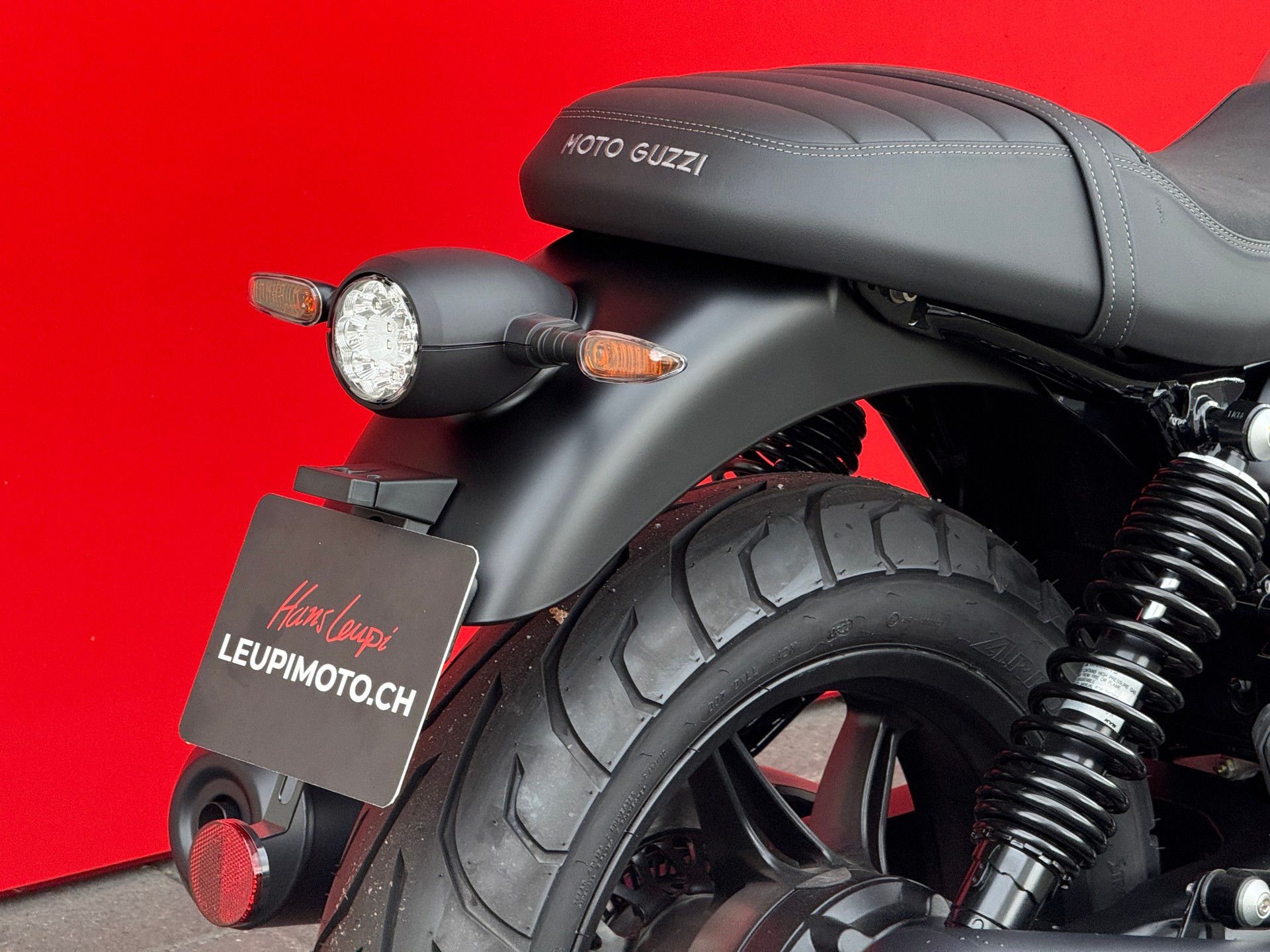 MOTO GUZZI V7 IV 850 Stone - 8