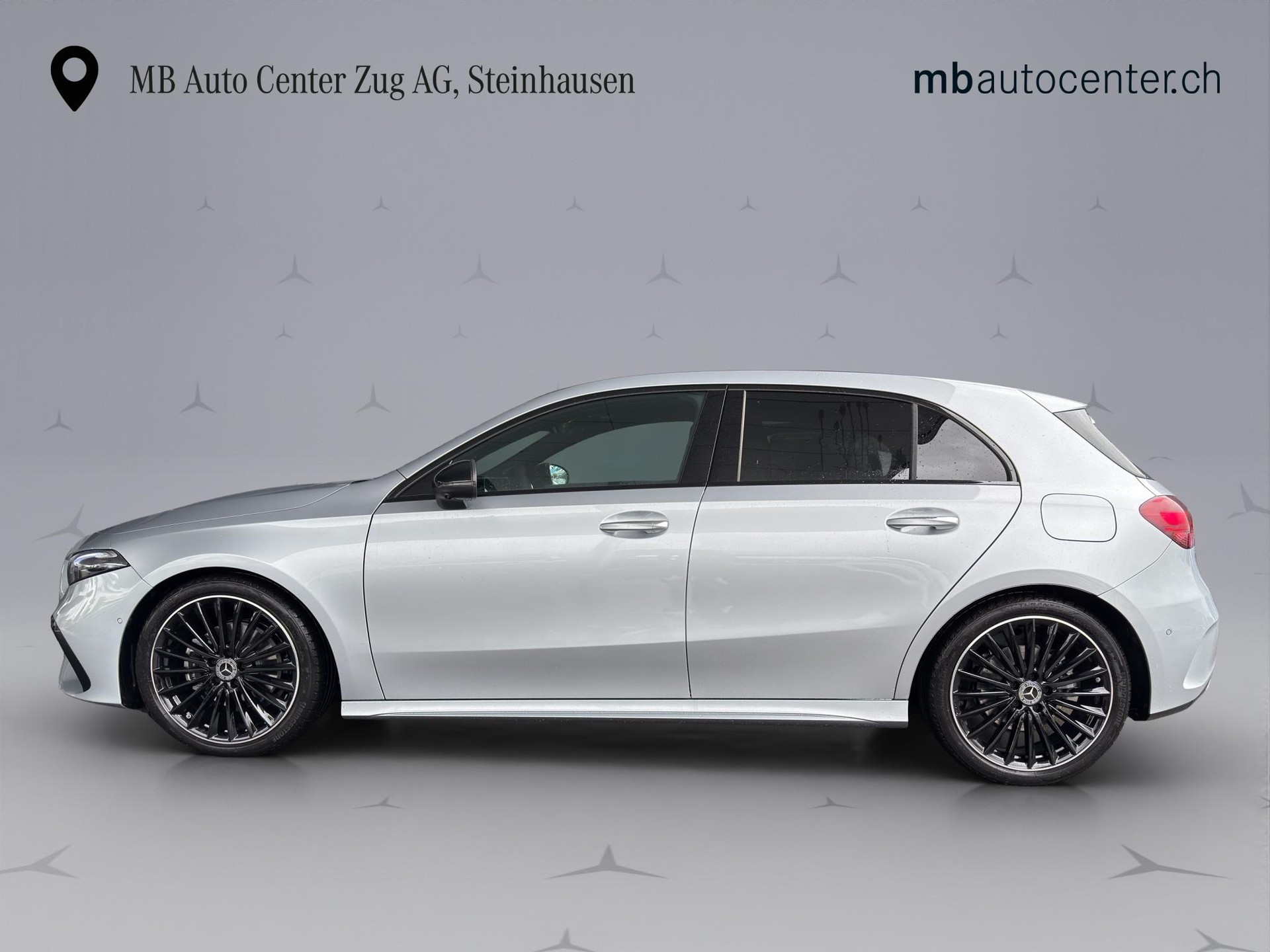 MERCEDES-BENZ A 200 Night Star AMG Line - 2