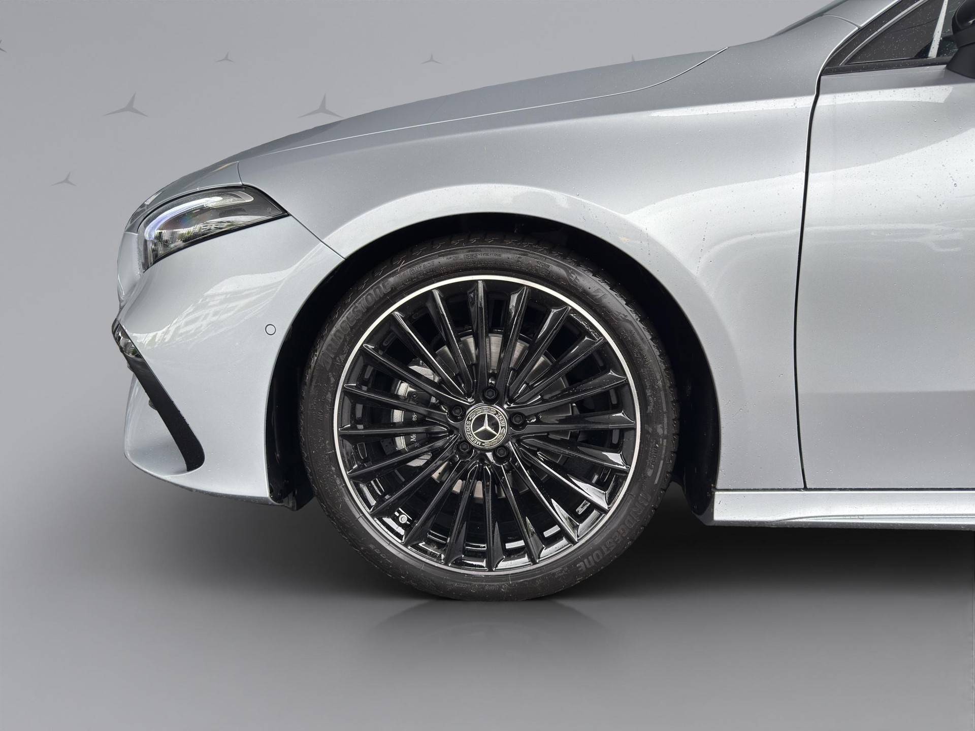 MERCEDES-BENZ A 200 Night Star AMG Line - 3