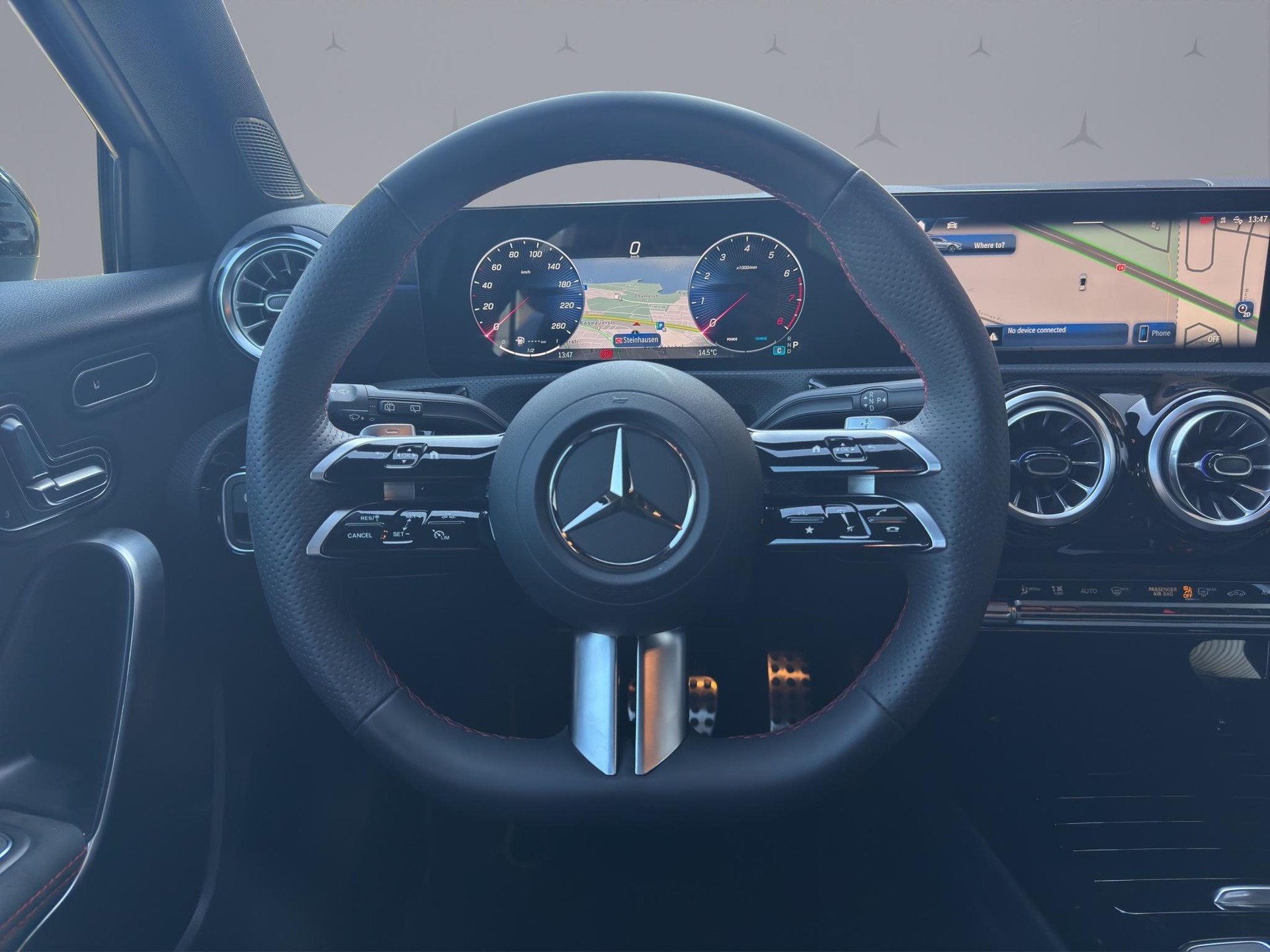 MERCEDES-BENZ A 200 Night Star AMG Line - 9