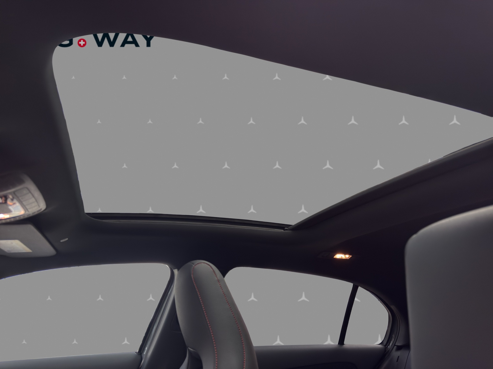 MERCEDES-BENZ A 250 e with EQ - AMG / DISTRONIC / 360 Grad Kamera / Panorama-Dach - 10