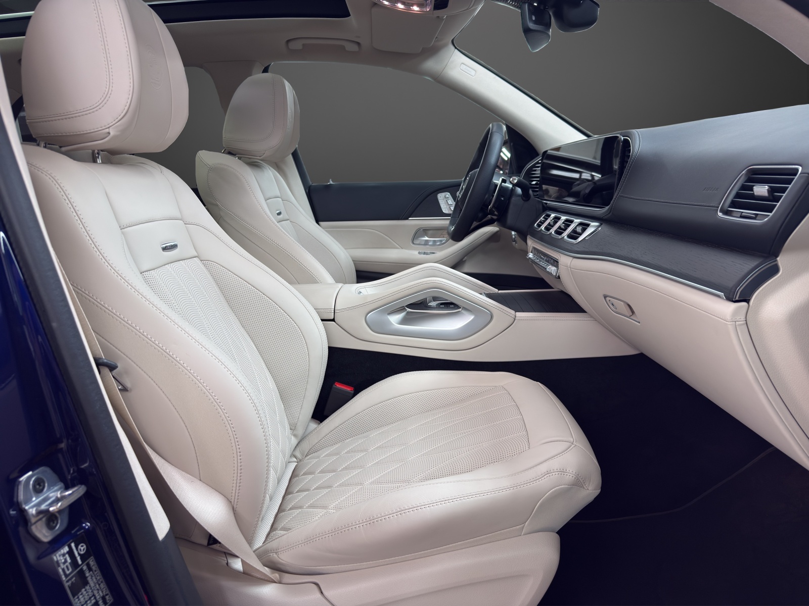 MERCEDES-BENZ GLE 53 AMG 4Matic+ - 12