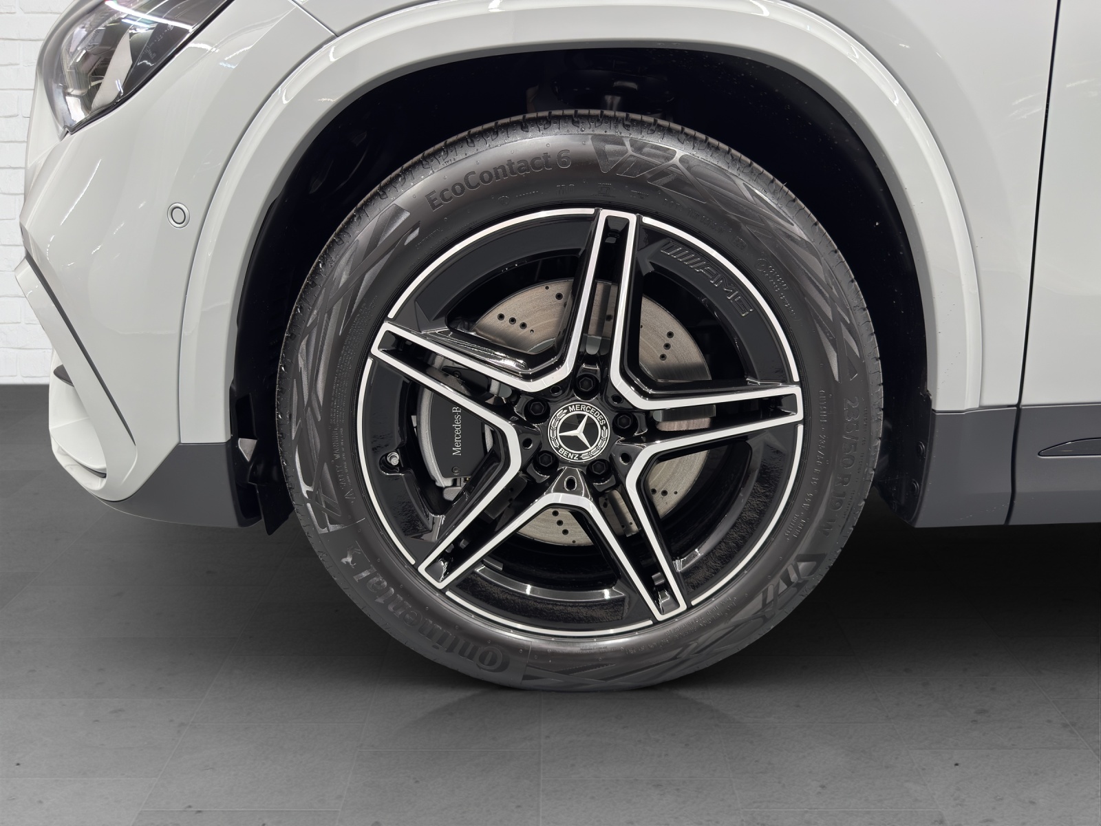 MERCEDES-BENZ GLA 250 Swiss Star - 6