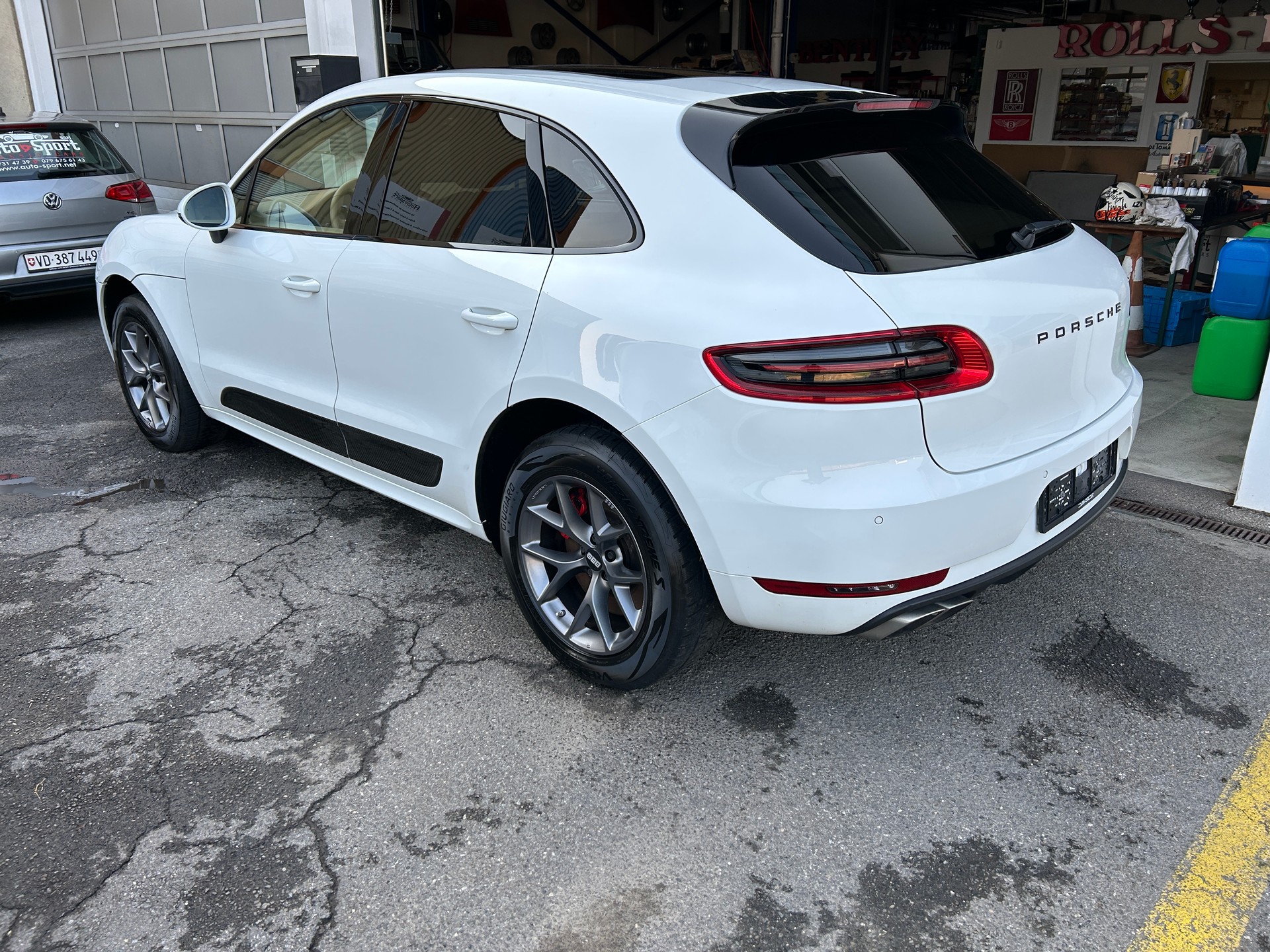 PORSCHE Macan 3.6 V6 Turbo PDK " BVA DEFECTUEUX " VENDU DANS L'ETAT Tél 079 611 65 33 - 6