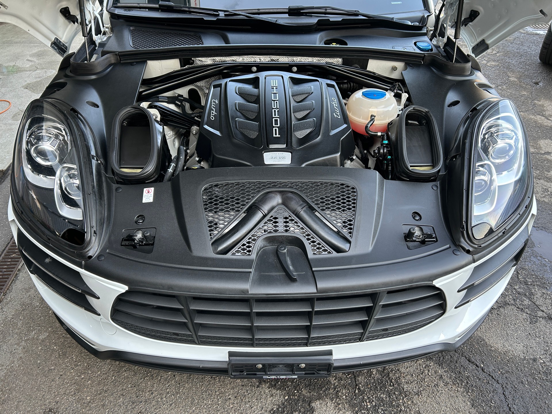 PORSCHE Macan 3.6 V6 Turbo PDK " BVA DEFECTUEUX " VENDU DANS L'ETAT Tél 079 611 65 33 - 15