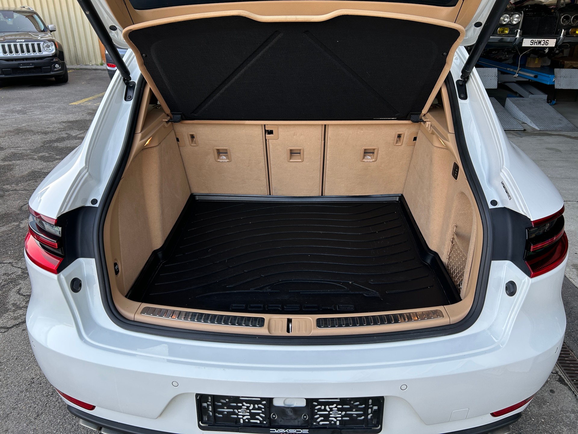 PORSCHE Macan 3.6 V6 Turbo PDK " BVA DEFECTUEUX " VENDU DANS L'ETAT Tél 079 611 65 33 - 8