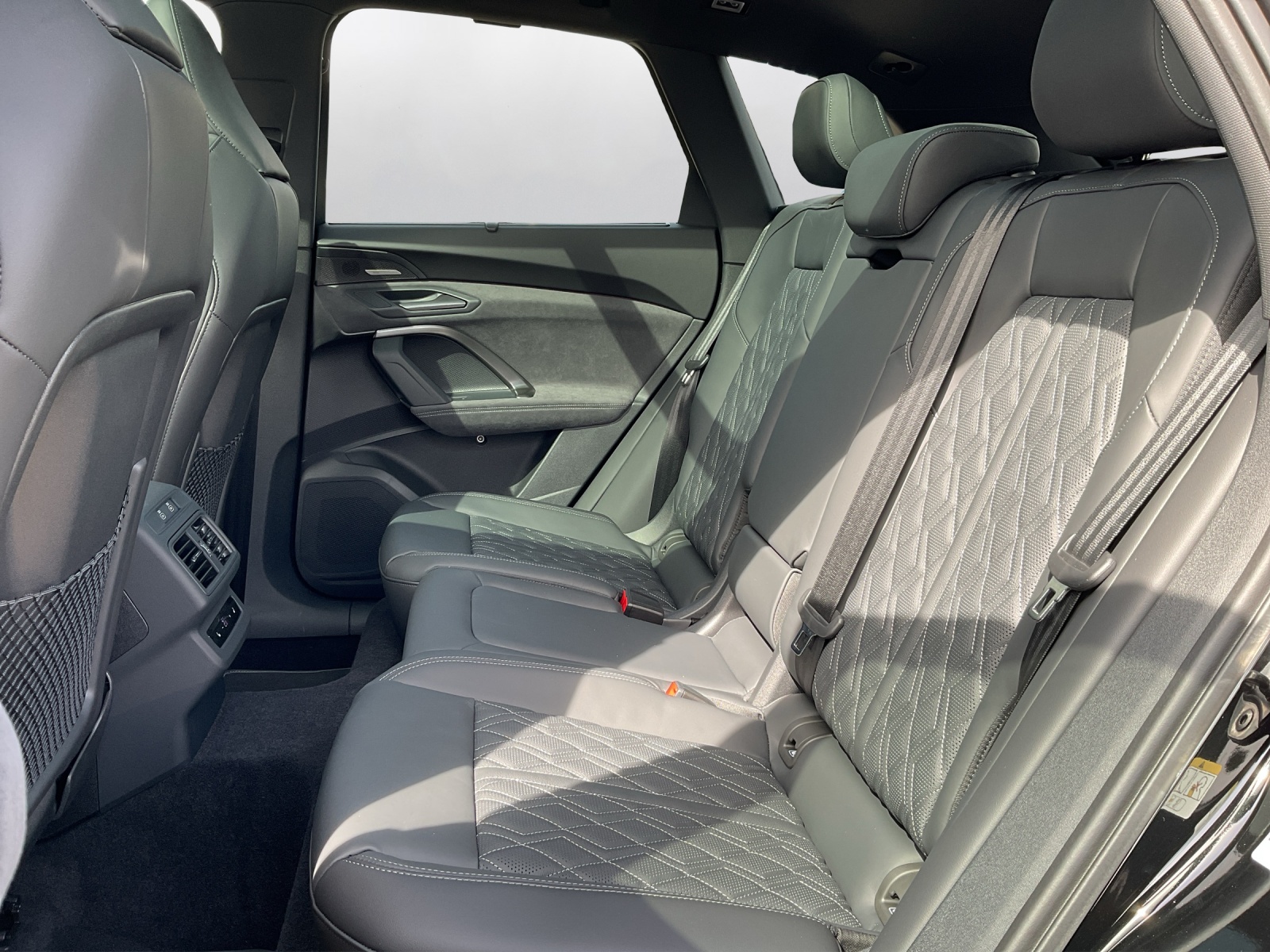 AUDI SQ5 TFSI quattro S-tronic - 11
