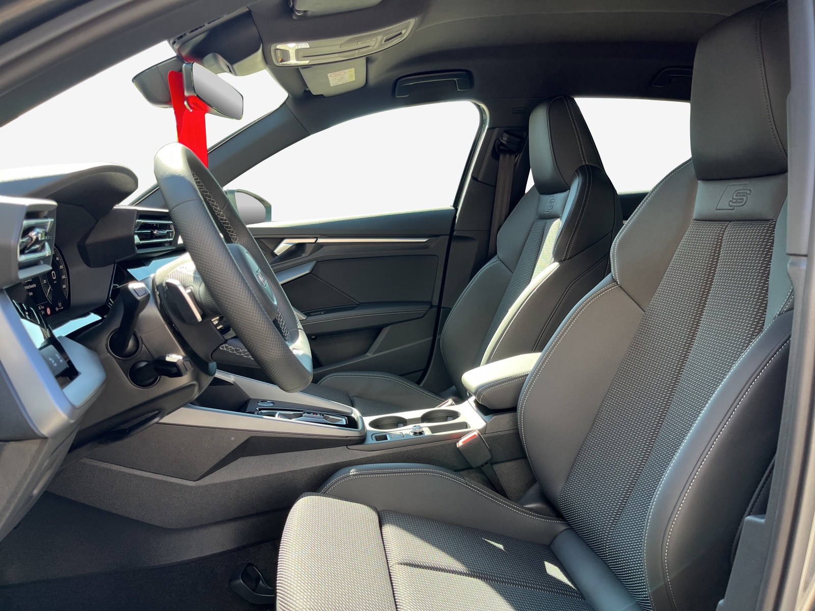 AUDI A3 Sportback TFSI e 200 kW S line Attraction S tronic - 8