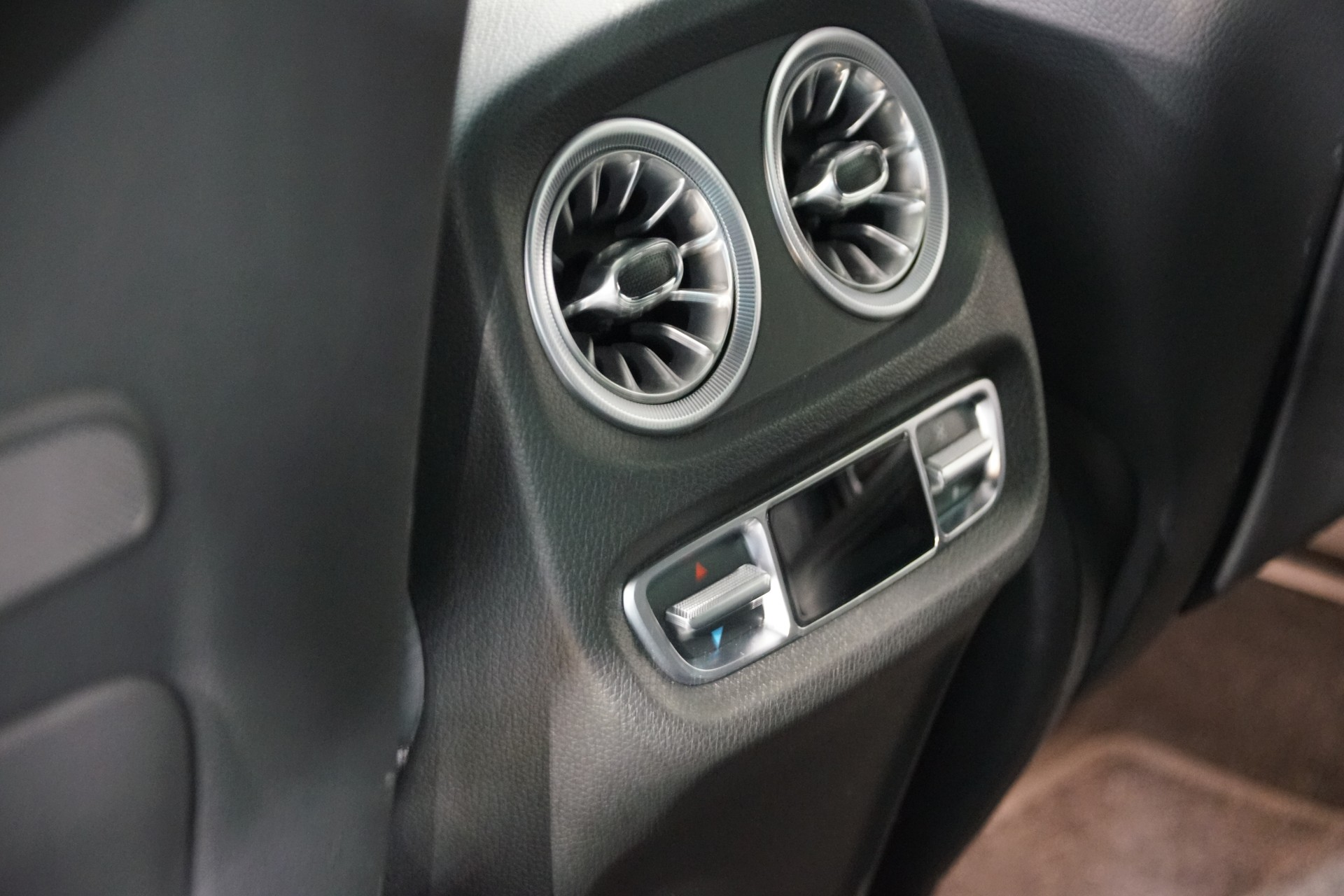 MERCEDES-BENZ G 63 AMG Speedshift Plus G-Tronic Facelift - 28