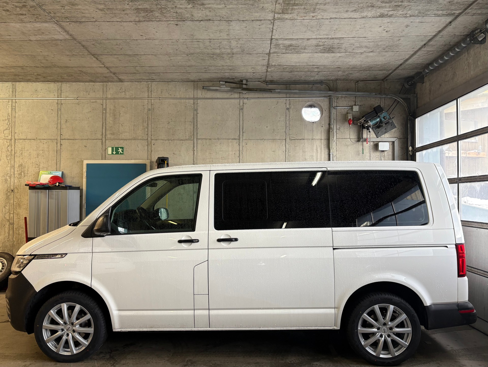 VW T6.1 Caravelle 2.0 TDI Comfortline 4Motion - 10