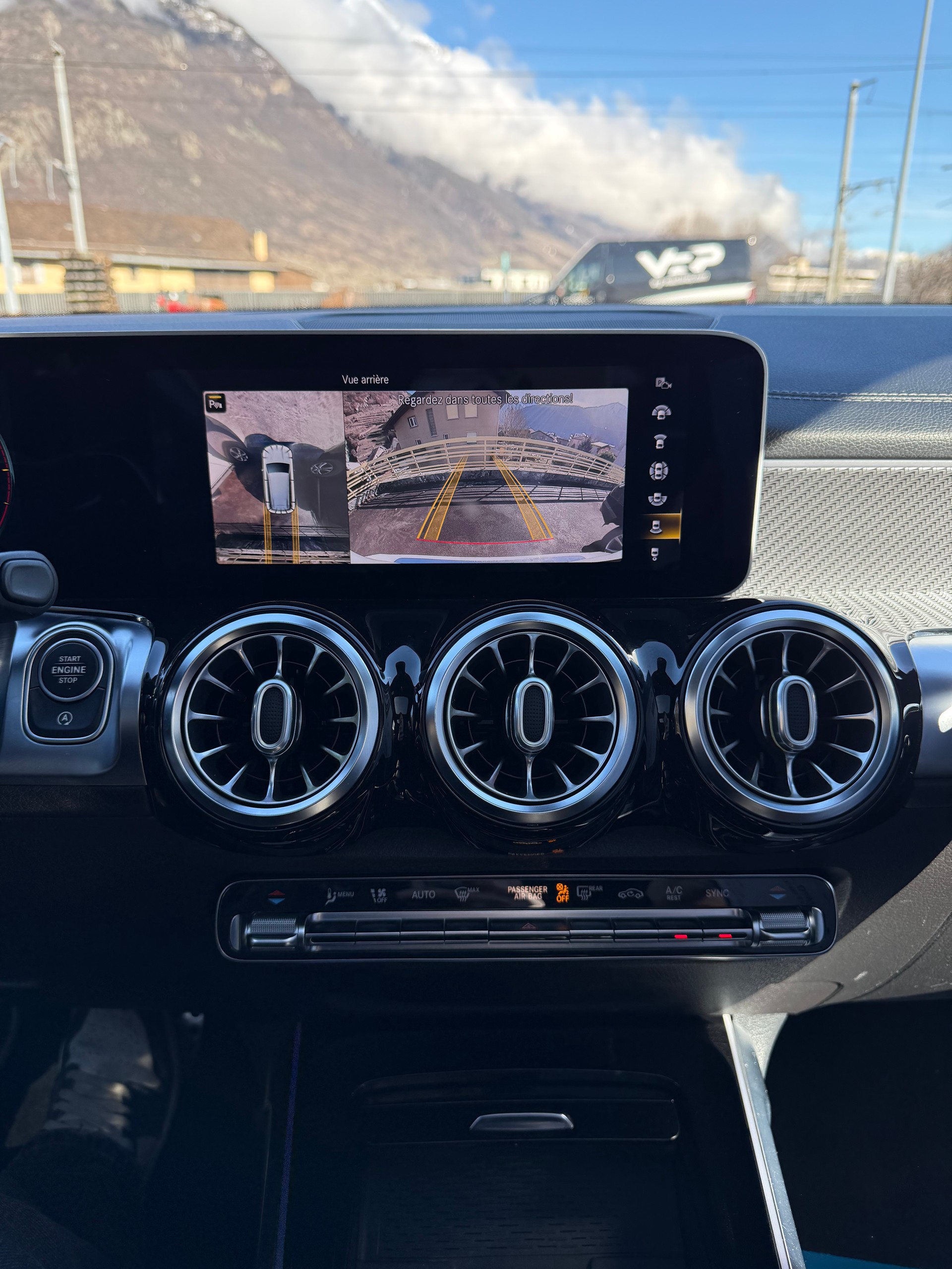 MERCEDES-BENZ GLB 220 d AMG Line 4 MATIC 8G-Tronic - 12