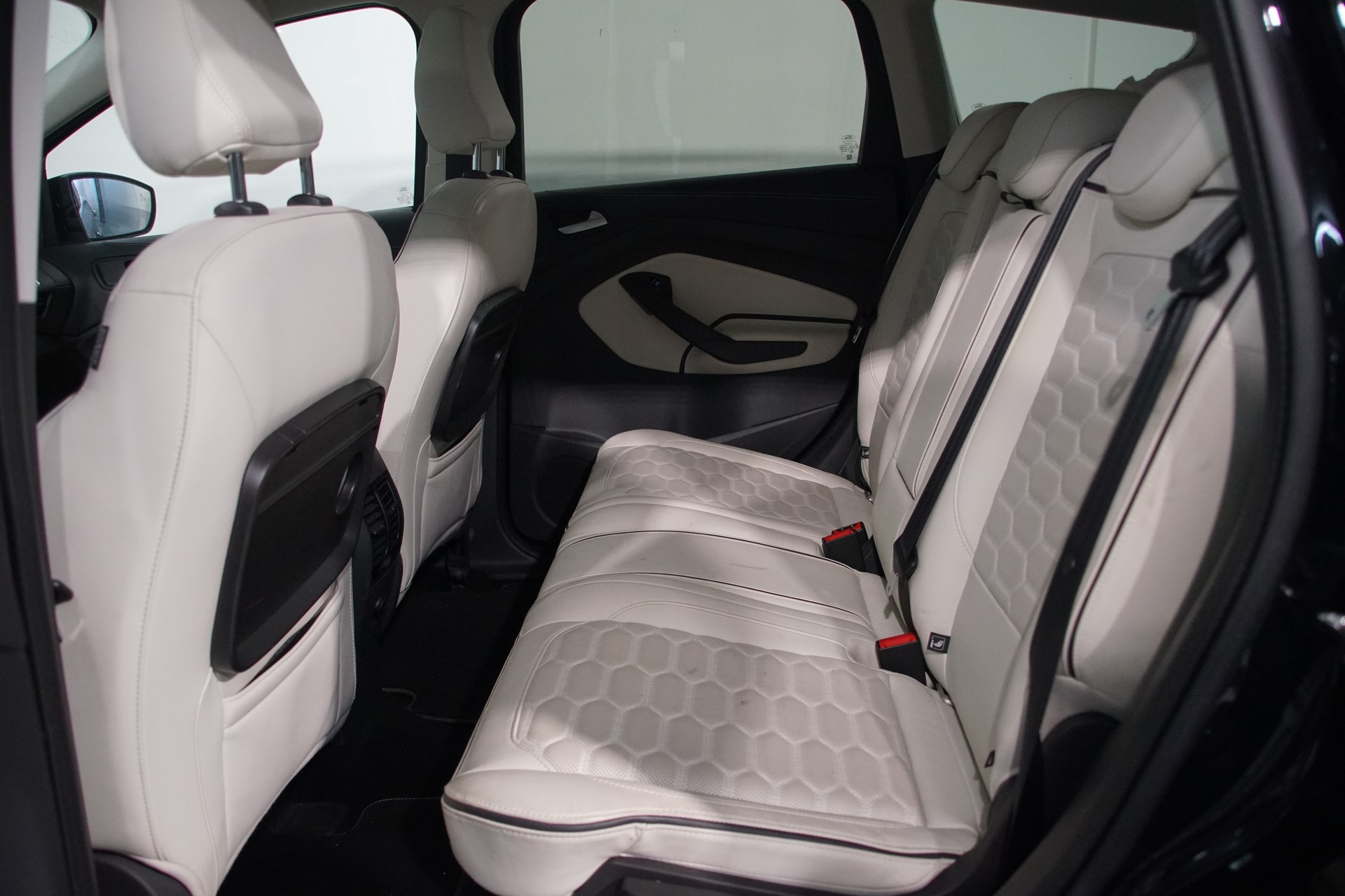 FORD Kuga 2.0 TDCi Vignale 4WD PowerShift - 15