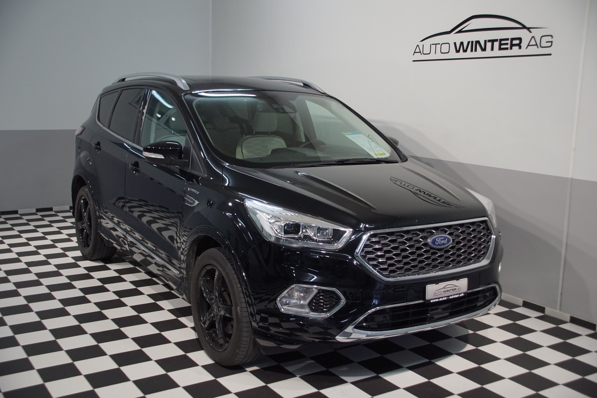FORD Kuga 2.0 TDCi Vignale 4WD PowerShift