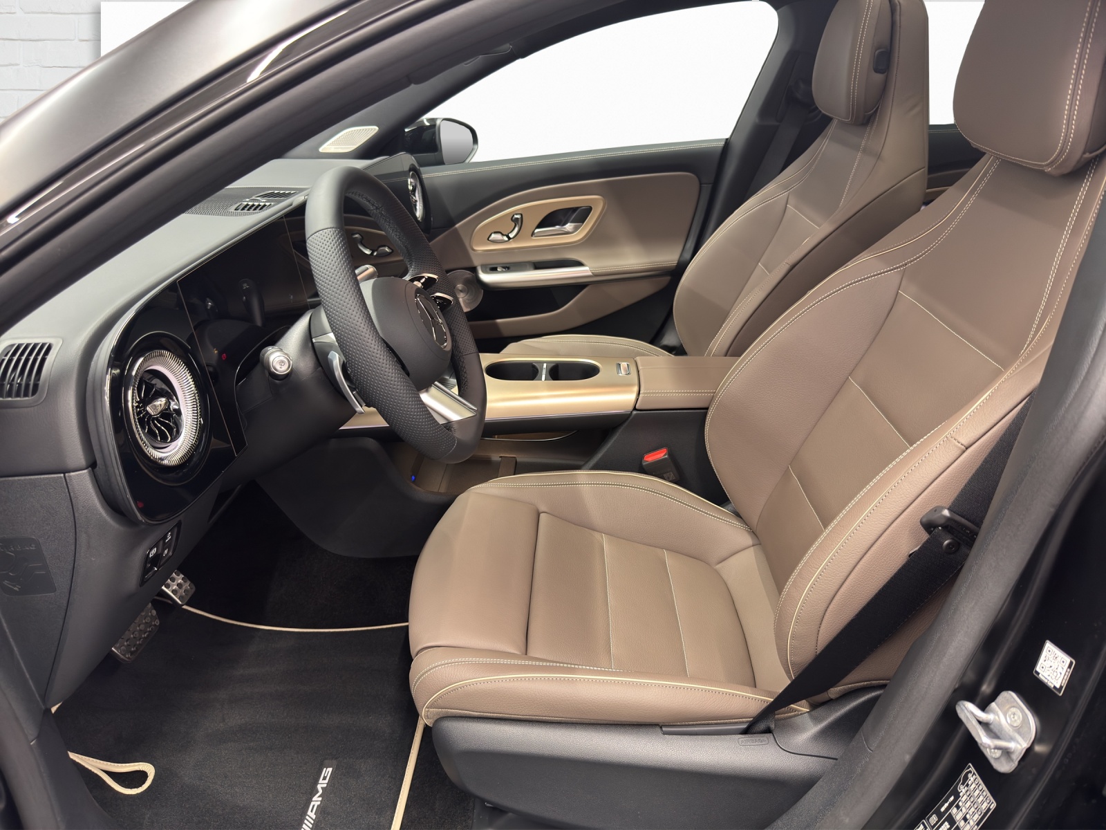 MERCEDES-BENZ CLA 350 AMG Line 4Matic EQ Technology - 7