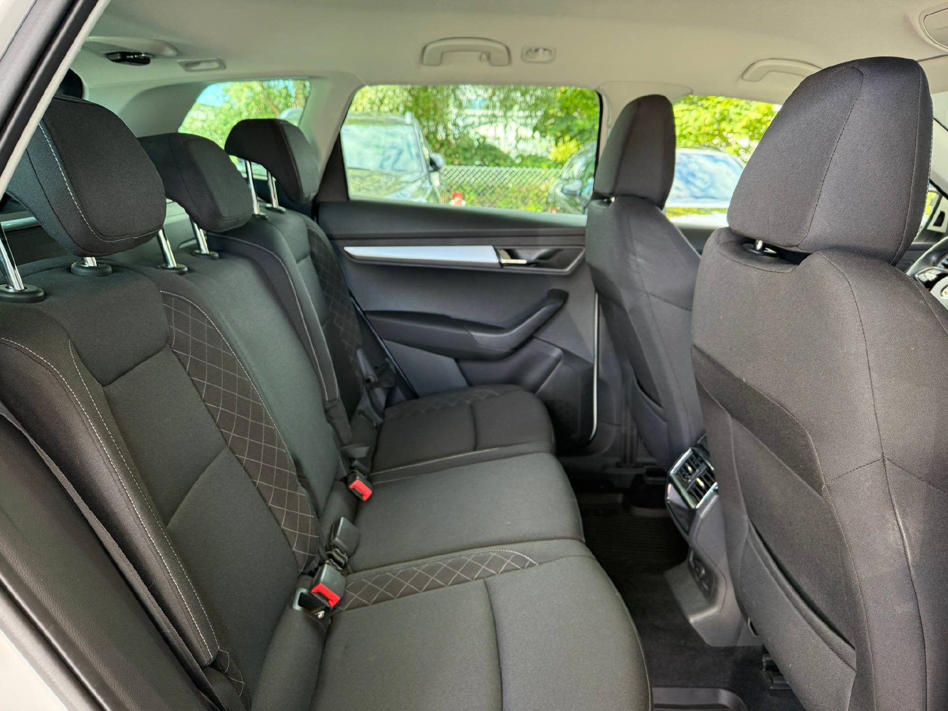 SKODA Karoq 2.0 TDI Ambition 4×4 DSG-8